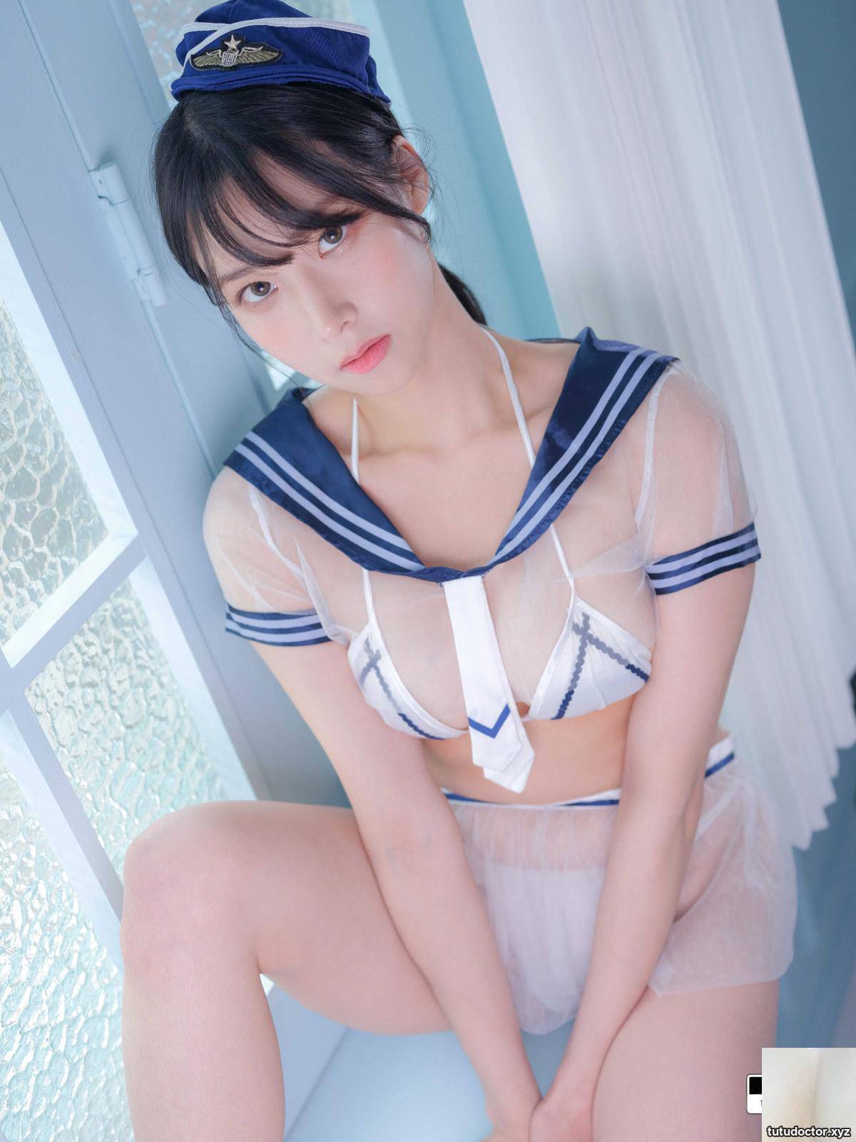 LEEHEE EXPRESS – LEBE-081 Myung Ah · photo 3 of 55