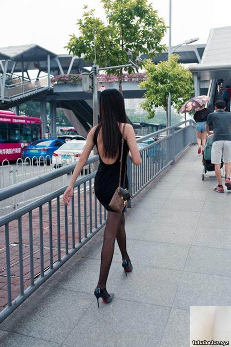 XiuRen Beauty Model Alice Xiaoziyi Didi Taxi Adventure No Mosaic · photo 2 of 101