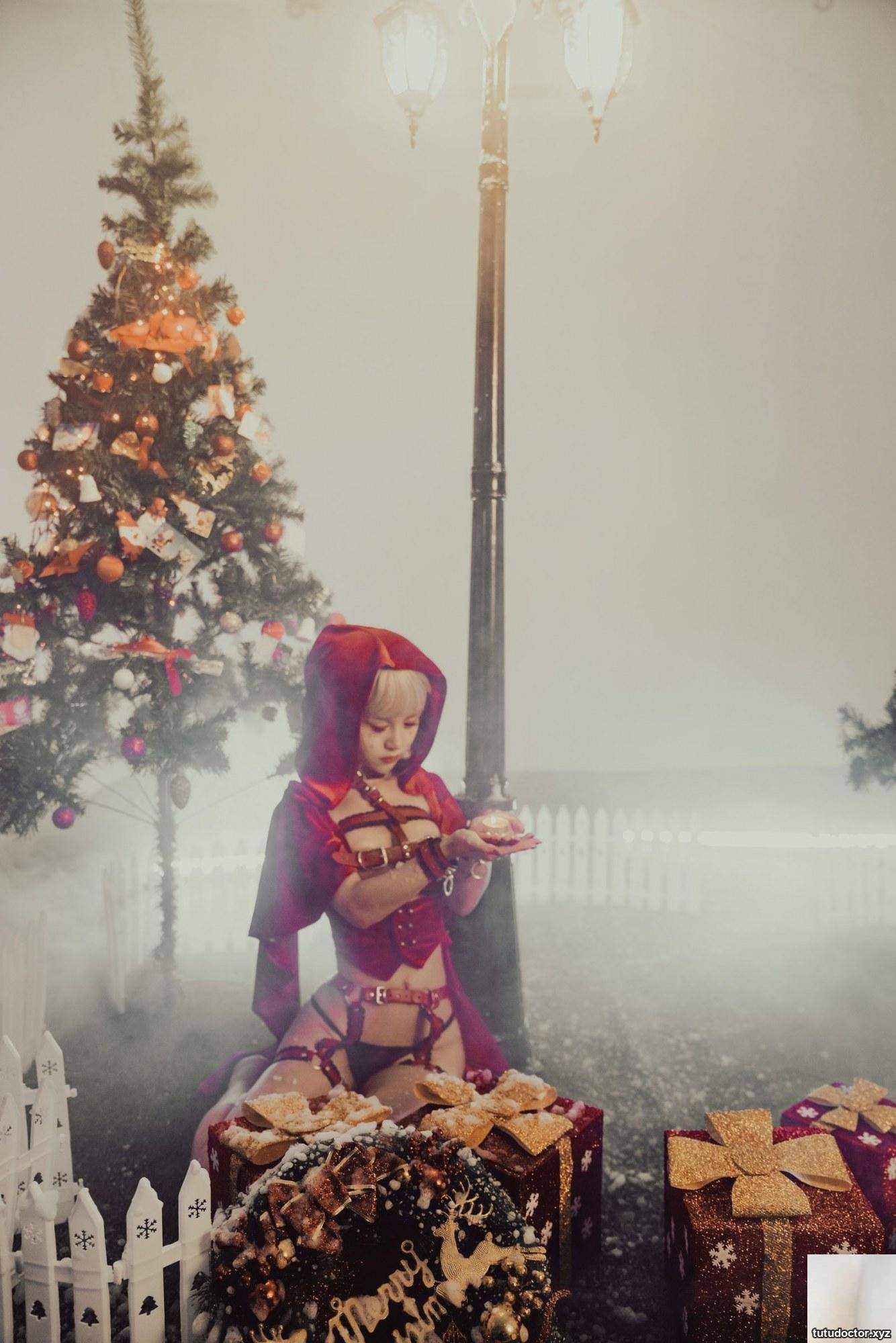Zzz Christmas Little Red Riding Hood · photo 27 of 46