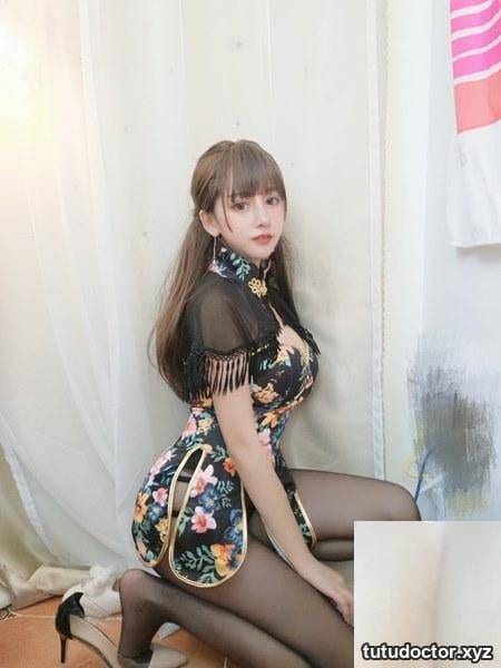 Expired Mi Nian Xian Meow Black Cheongsam + Sexy School Uniform · photo 9 of 34