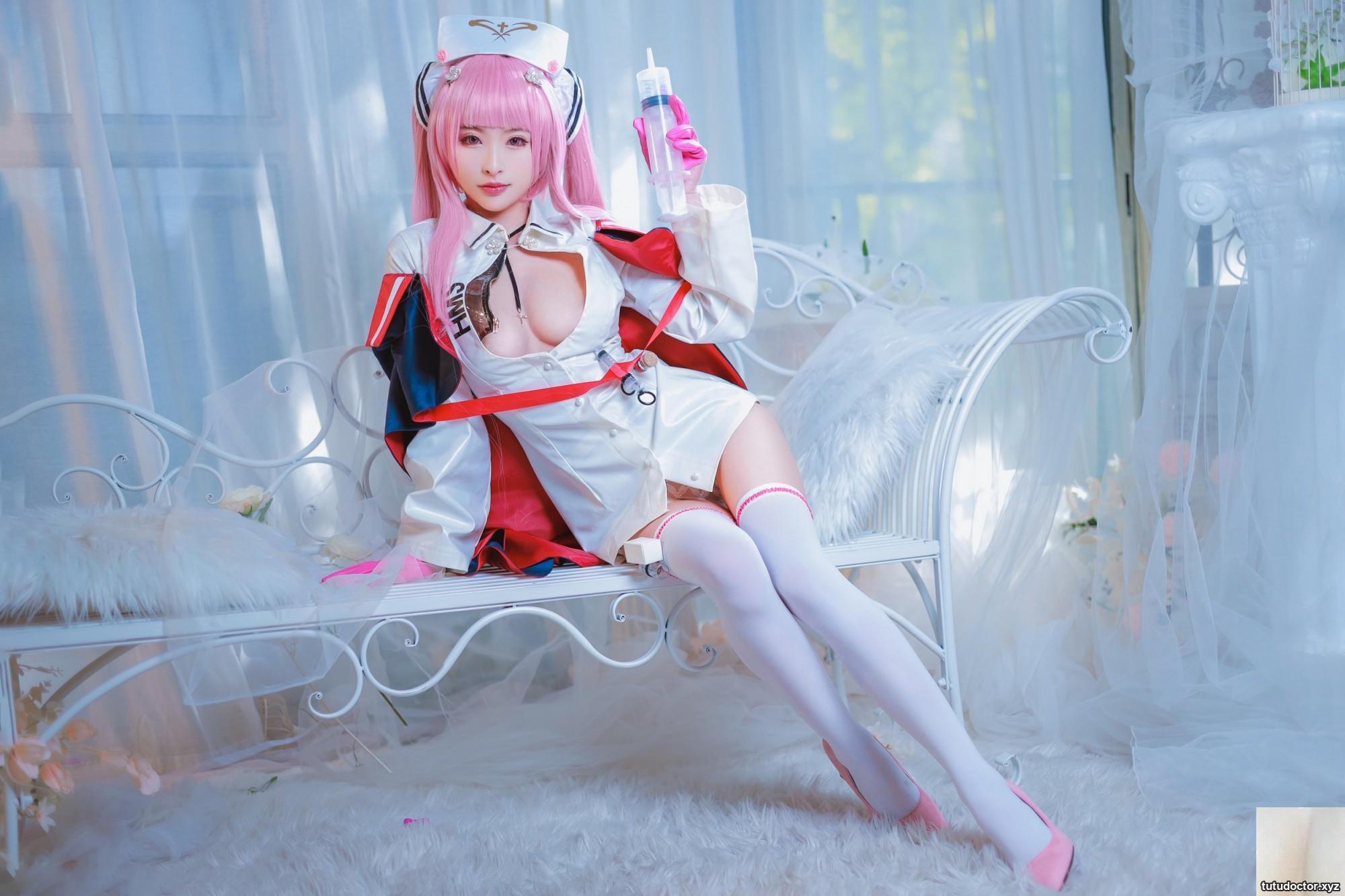 Shimizu Yunos large breast exposure in Azur Lane-Perseus will · photo 4 of 52