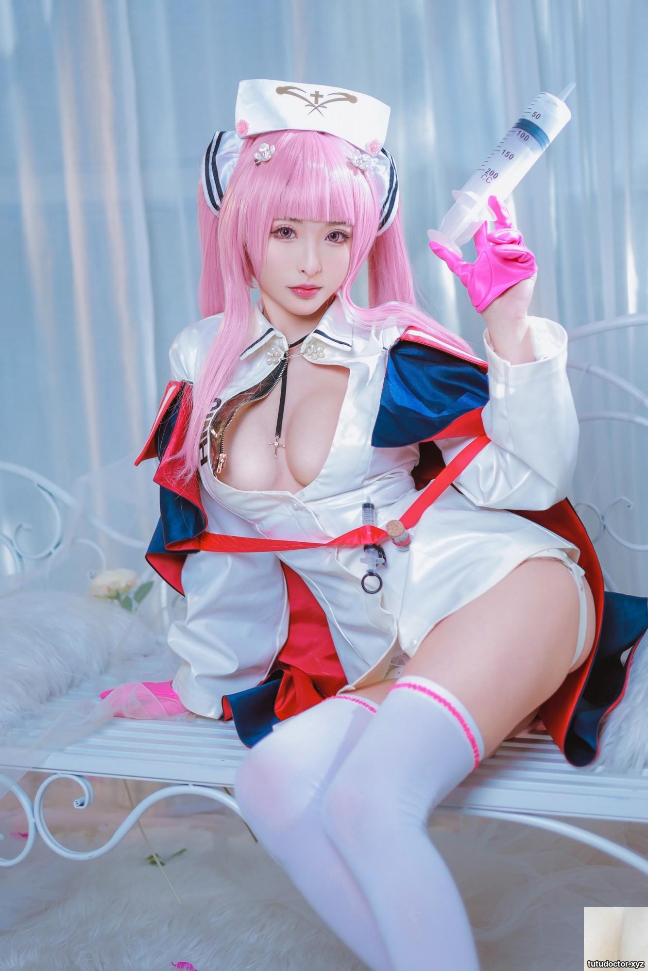 Shimizu Yunos large breast exposure in Azur Lane-Perseus will · photo 5 of 52