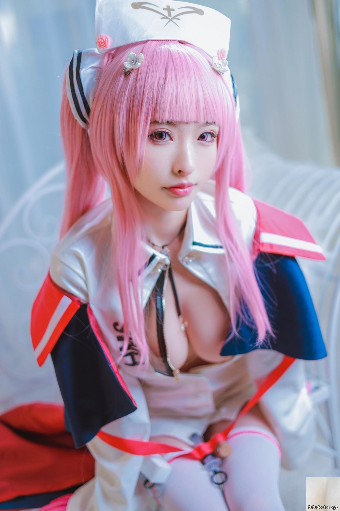 Shimizu Yunos large breast exposure in Azur Lane-Perseus will · photo 8 of 52
