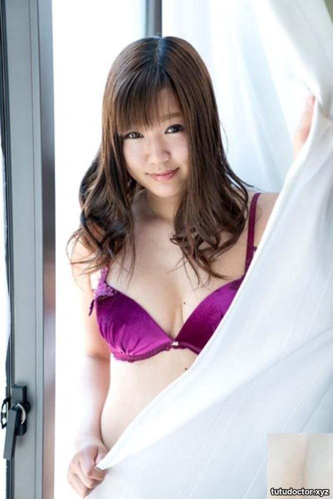 Sexy lady in purple underwear · photo 22 of 26