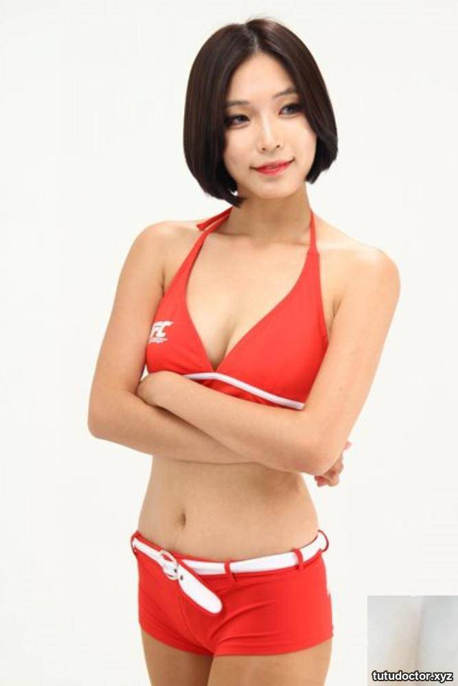 Model private photoshoot set No. 51-19 · photo 65 of 100