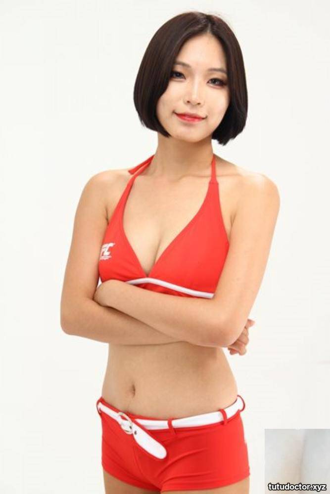 Model private photoshoot set No. 51-19 · photo 76 of 100