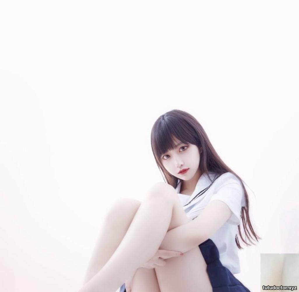 Miss Shika Xiaolulu Twitter Photo Album 2 · photo 26 of 33