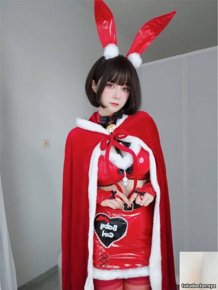 Welfare Girl Silver 81 The Christmas Bunny VIP Exclusive · photo 44 of 50