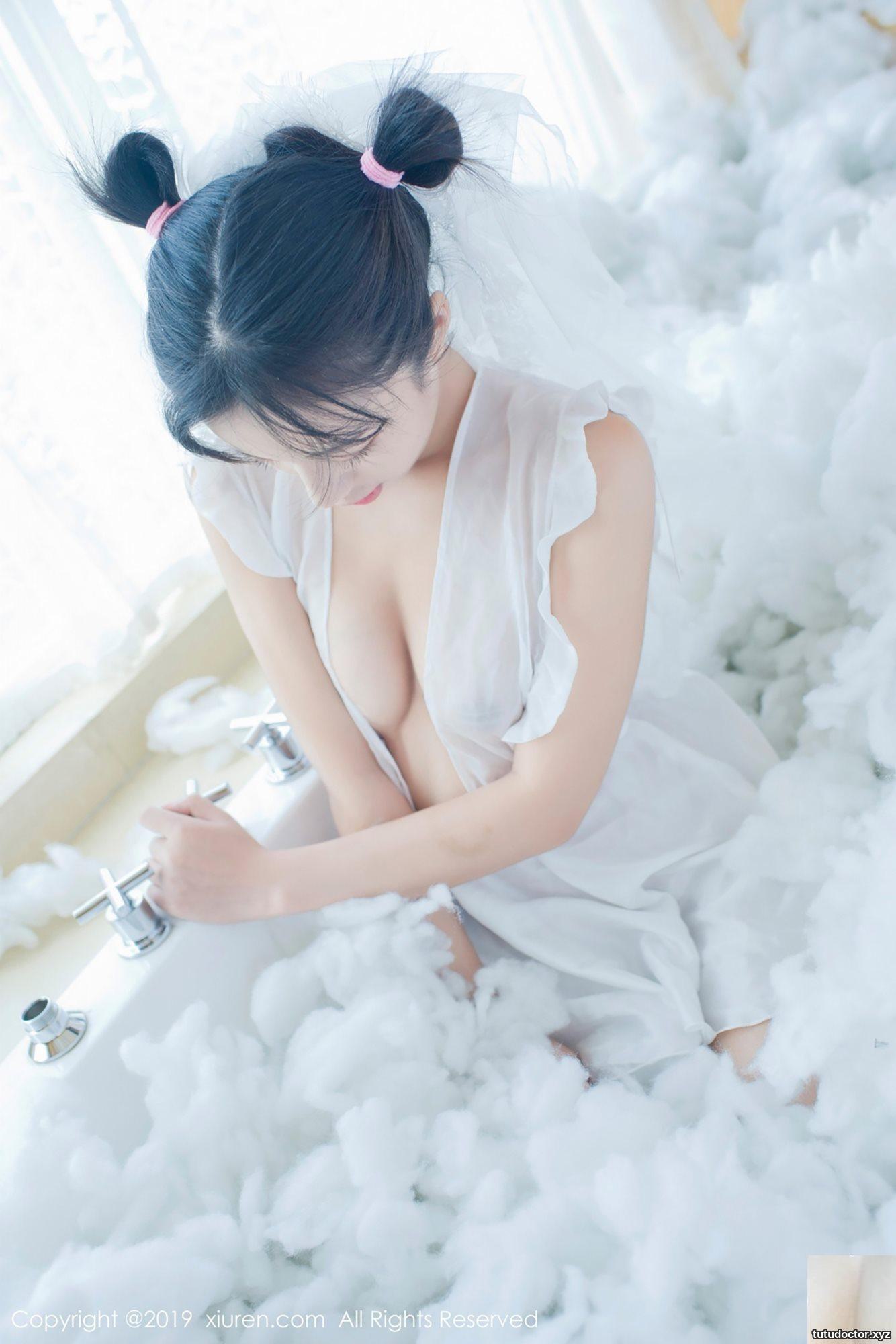 2019.01.16 No.1313 Kurai Yuka sexy writing · photo 42 of 46