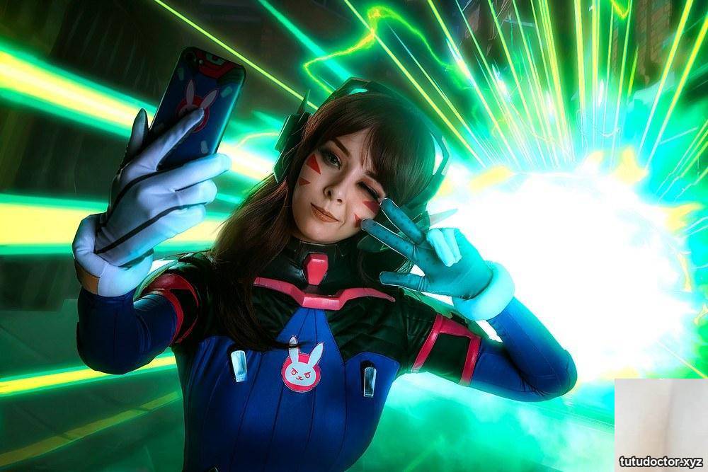 Disharmonica – D.Va April 2018 Patreon P · photo 4 of 71