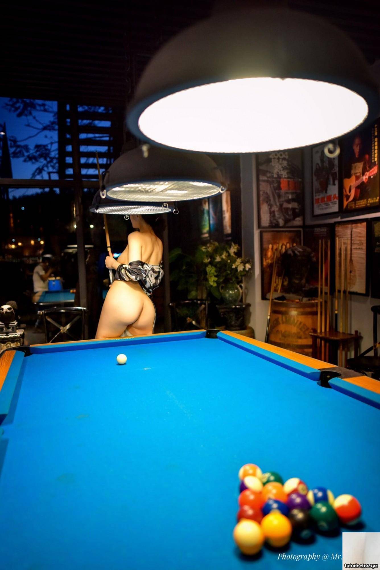 Photographer-Album of Drunk and Beautiful Model Nude Fantasy (1) · photo 60 of 100