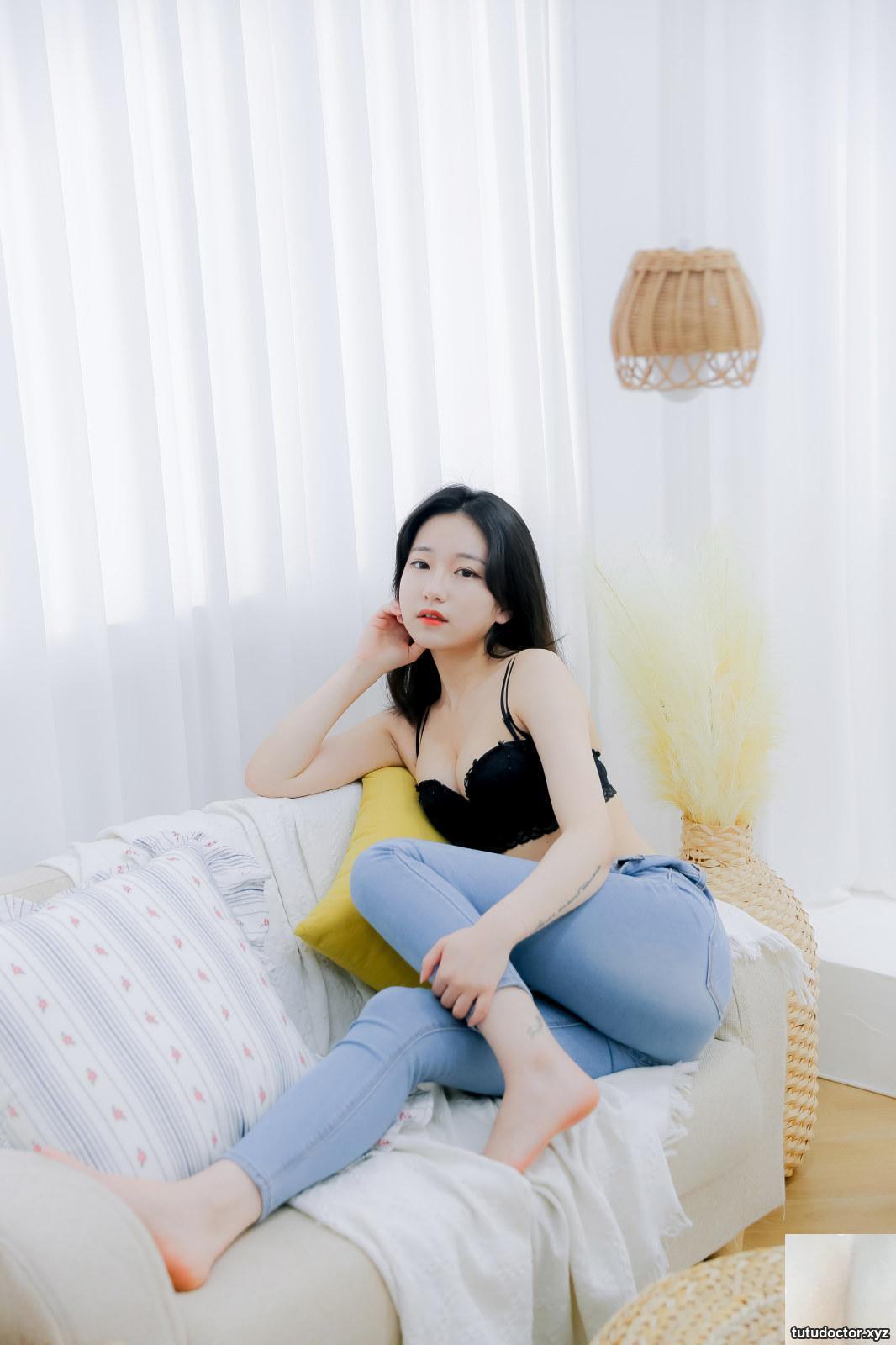 – Sehee – JOA 21. MARCH Vo · photo 3 of 63