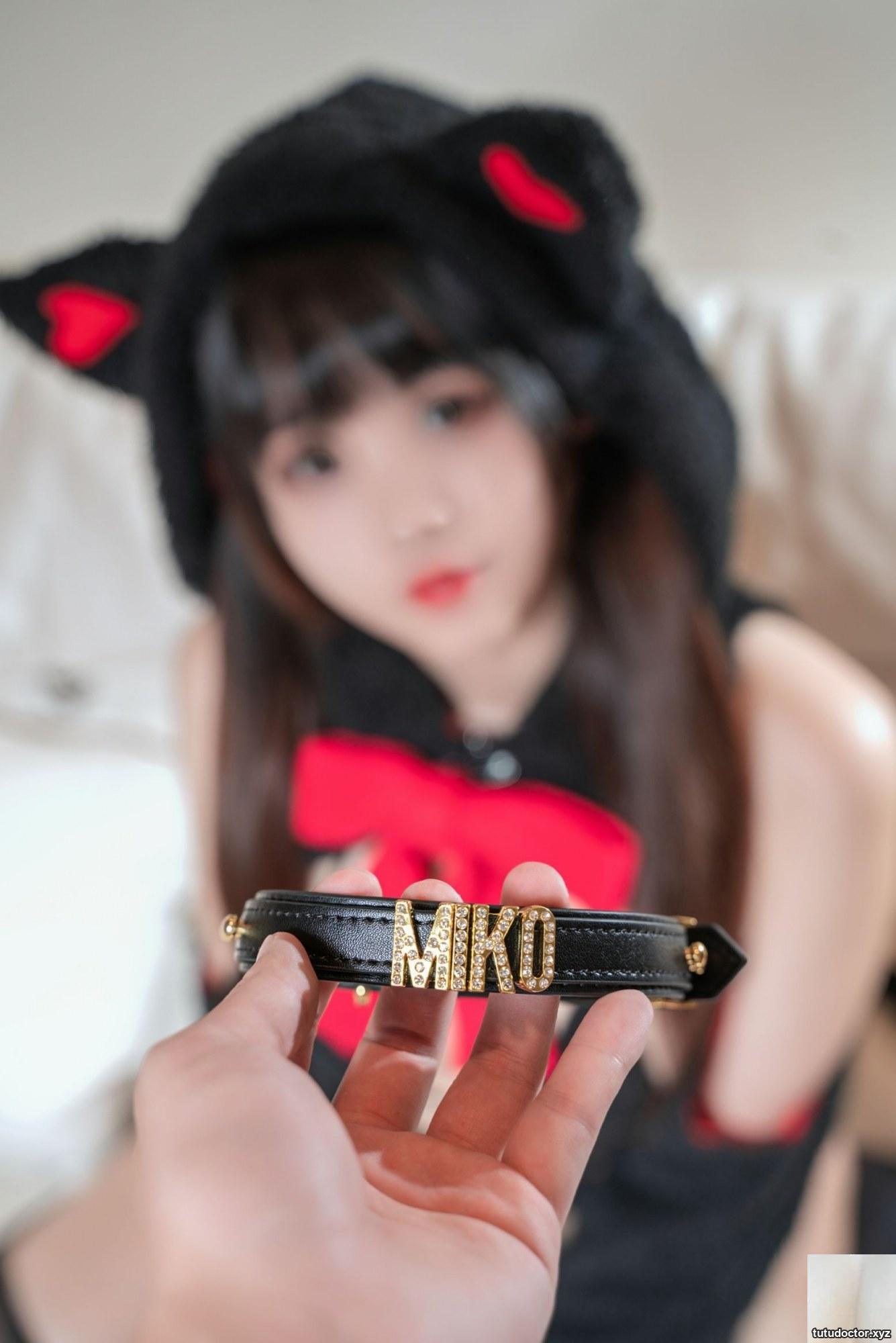 miko-chan gift cat · photo 2 of 42