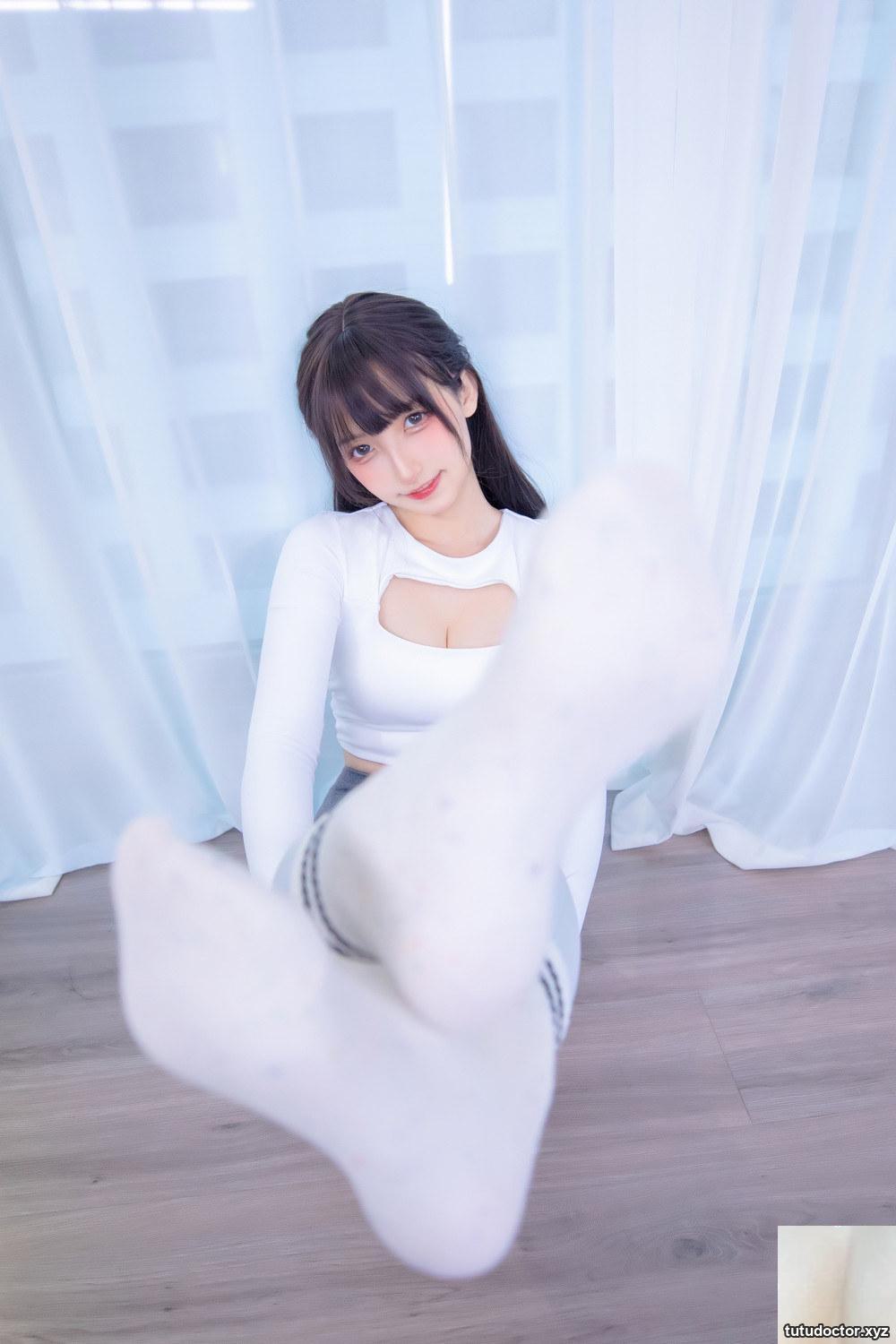 Kamikazaka Mafuyus Yoga Costume 4 has the most destructive · photo 66 of 75