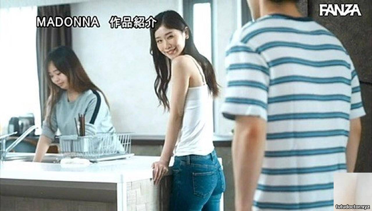 An Komatsu: I cant take my eyes off you even for a second · photo 30 of 66