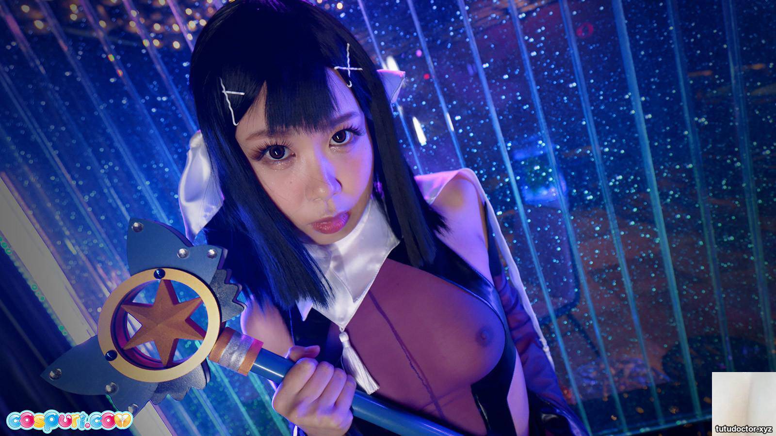 (桜井まゆ) COSPLAY Transparent dew-point clothes are tempting through a transparent wall (17P)