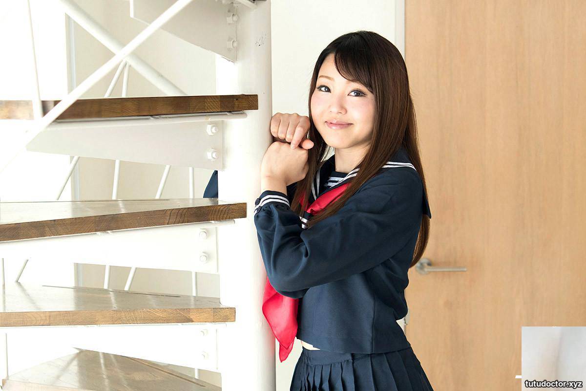 (Asahina Mina) A school girl in a miniskirt was tied up and raped by multiple people (73P)