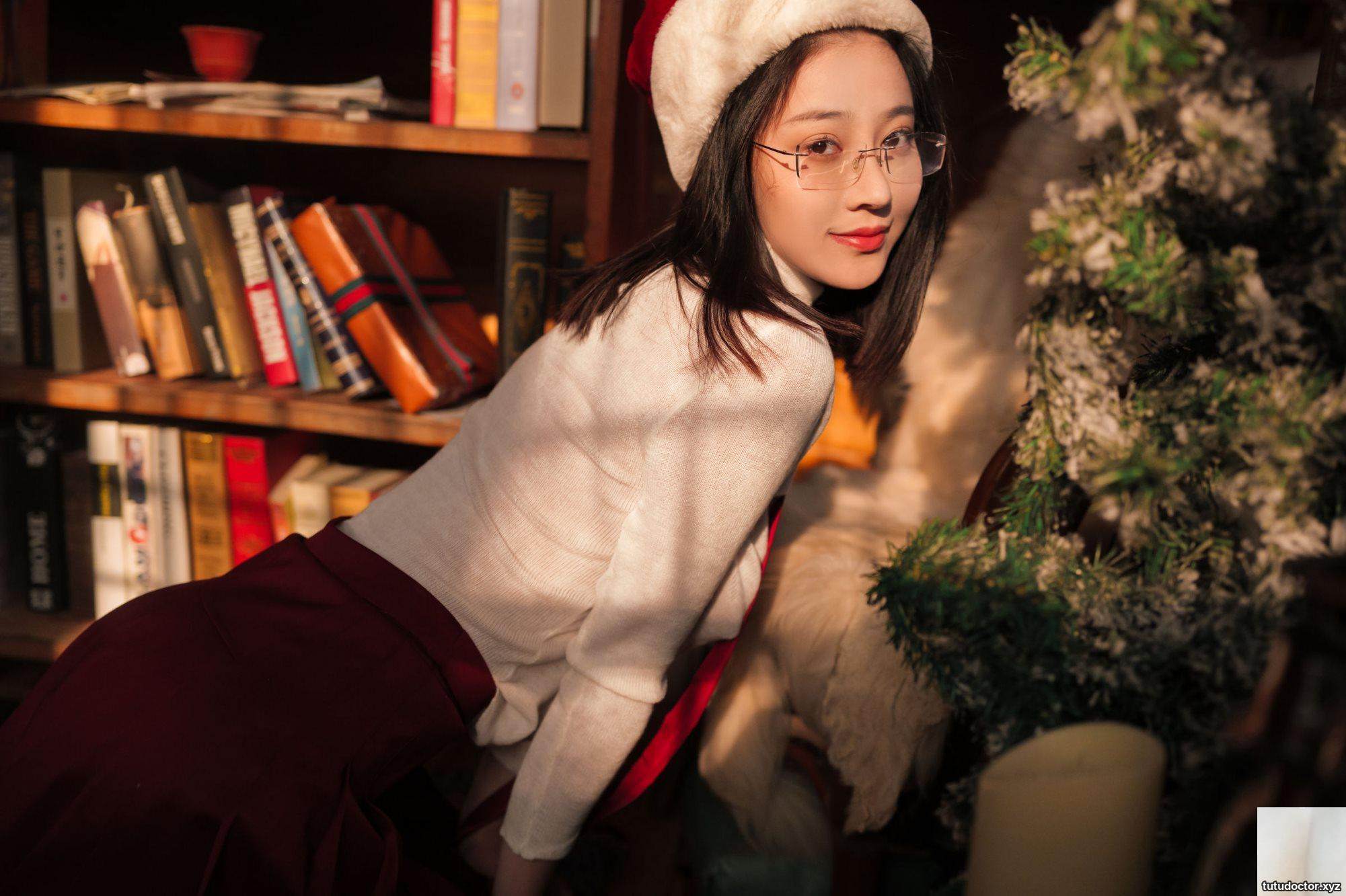 Little Red Riding Hood every year · photo 28 of 41