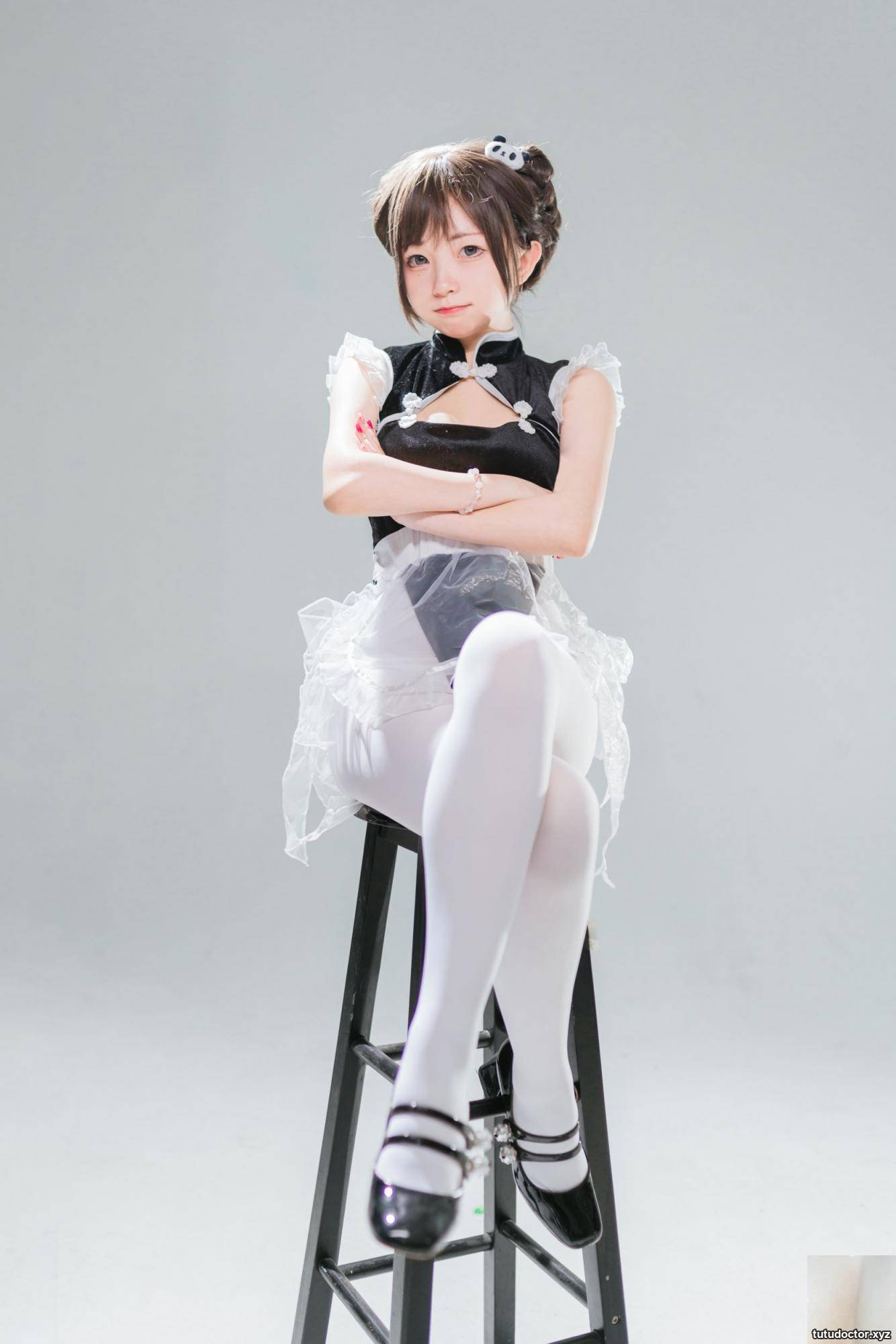 Hua Ling – Red Panda Maid · photo 53 of 86