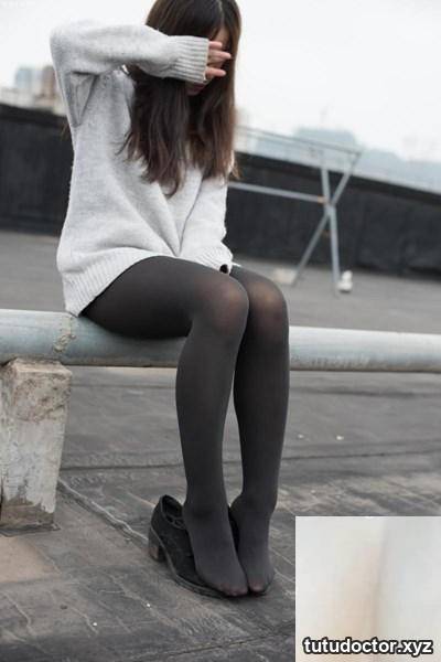 (Beautiful girl) BETA 007 High school sophomore girl’s black stockings (43P)