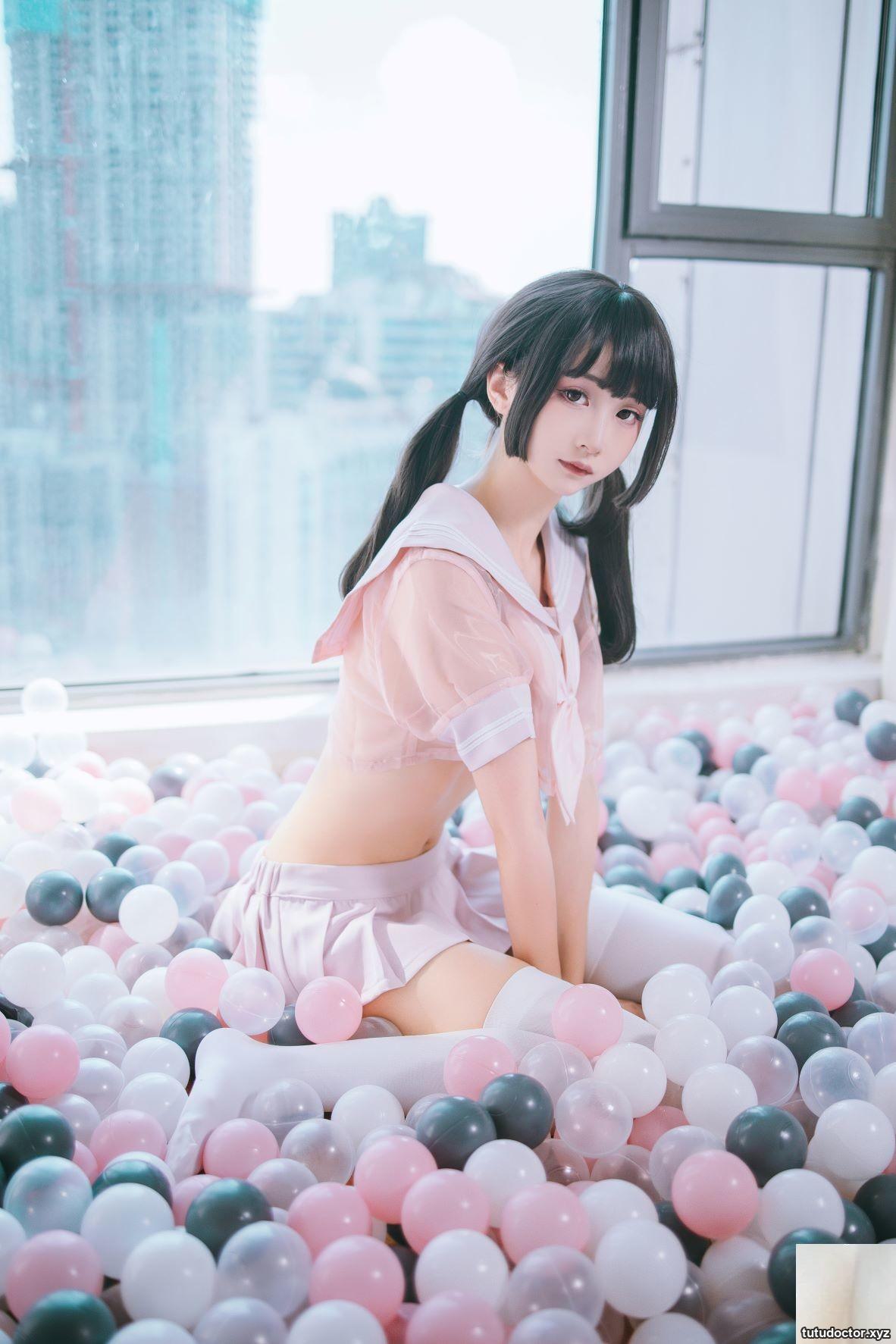 (Coser) Goldfish kinngyo – White peach brackish water (57P)