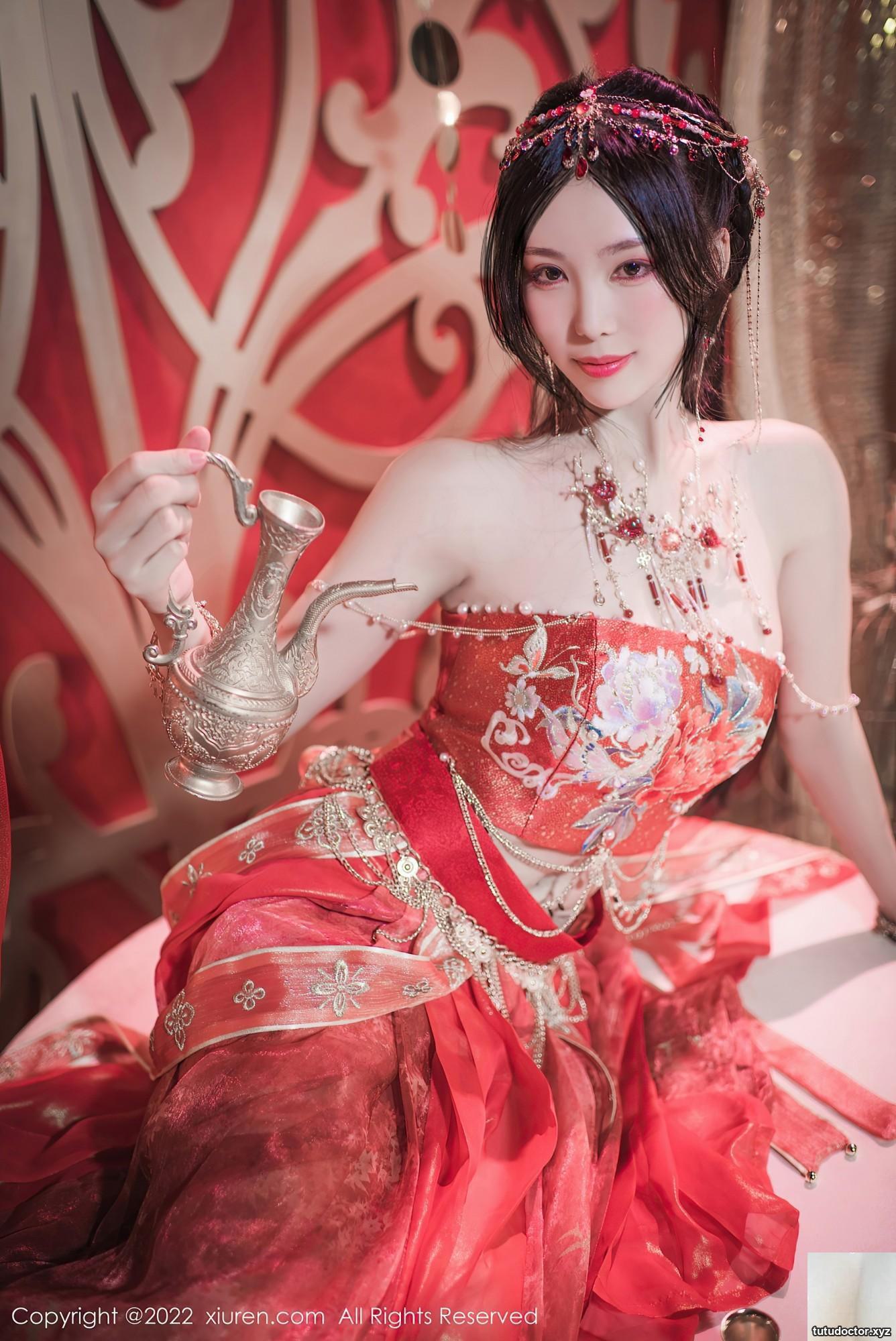 Dancing Girl – Li Shis Costume Dancer reveals her fragrant · photo 50 of 64
