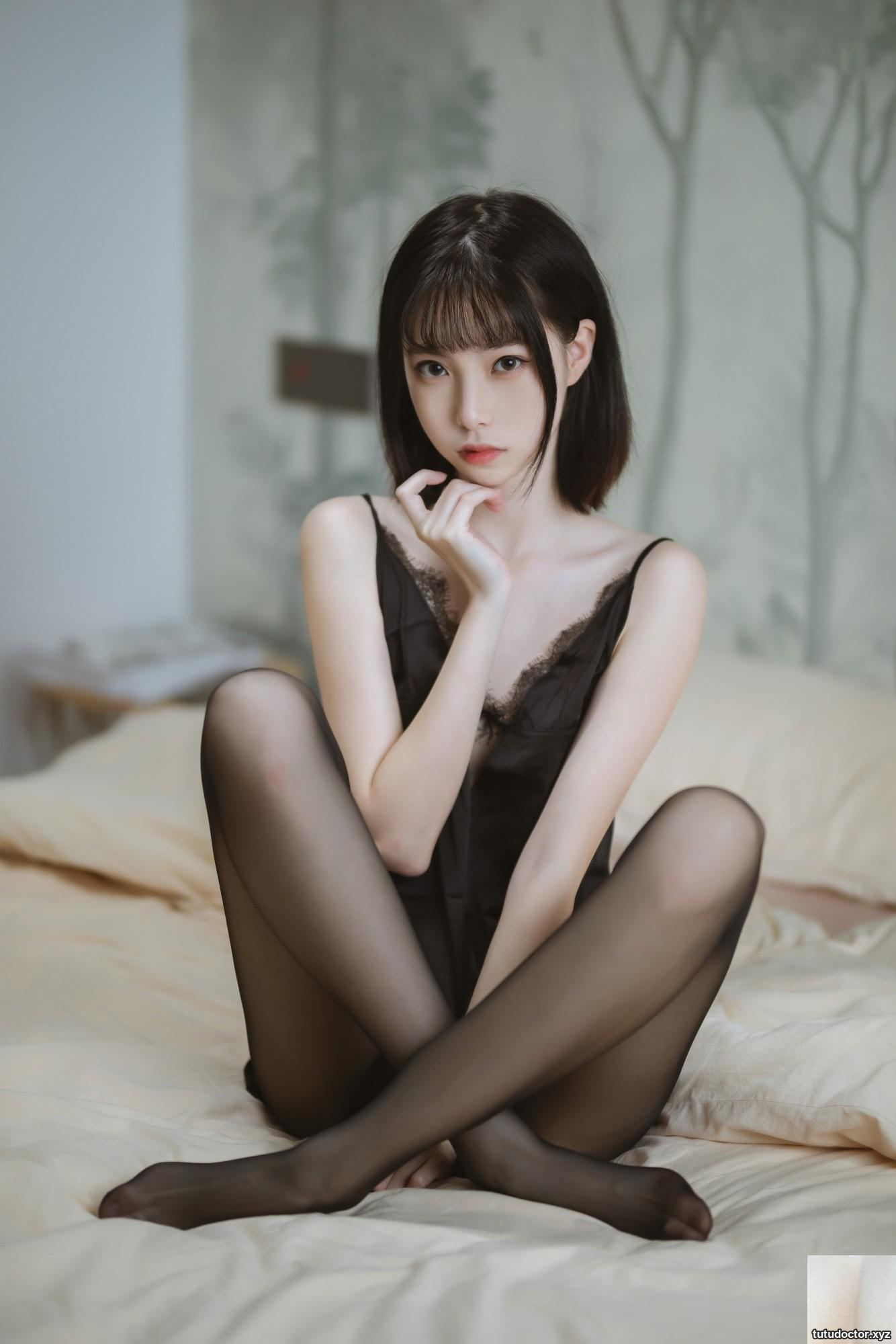 GMS (고말숙) Gray Little Vest Fair and beautiful waist cant be · photo 22 of 90