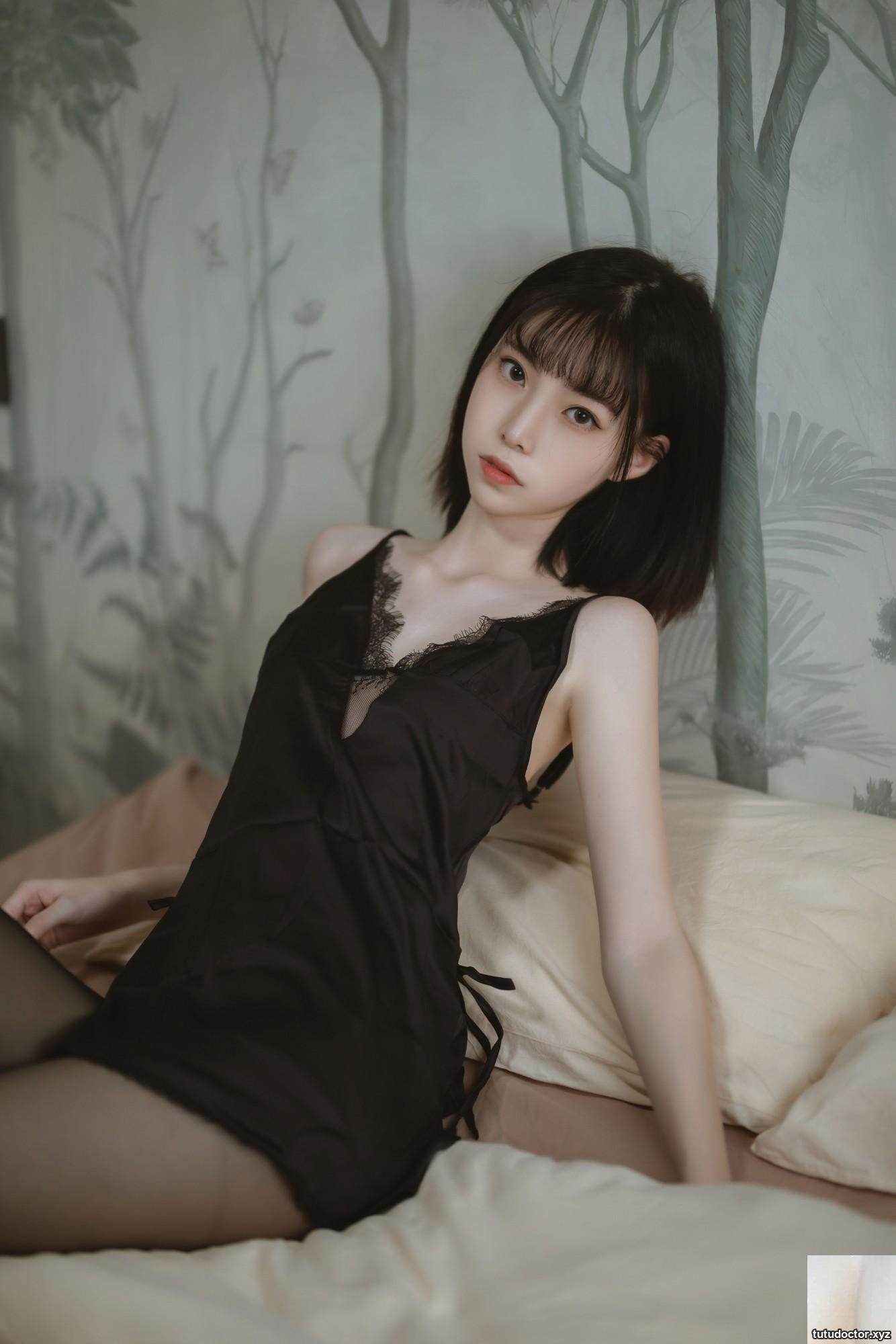 GMS (고말숙) Gray Little Vest Fair and beautiful waist cant be · photo 37 of 90