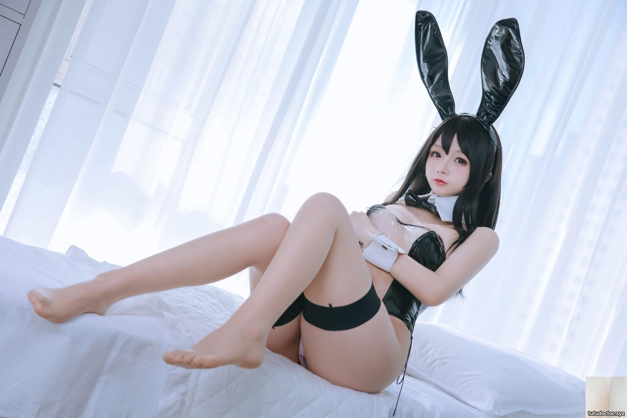 Hinajiao-Transparent Bunny Girl · photo 30 of 50