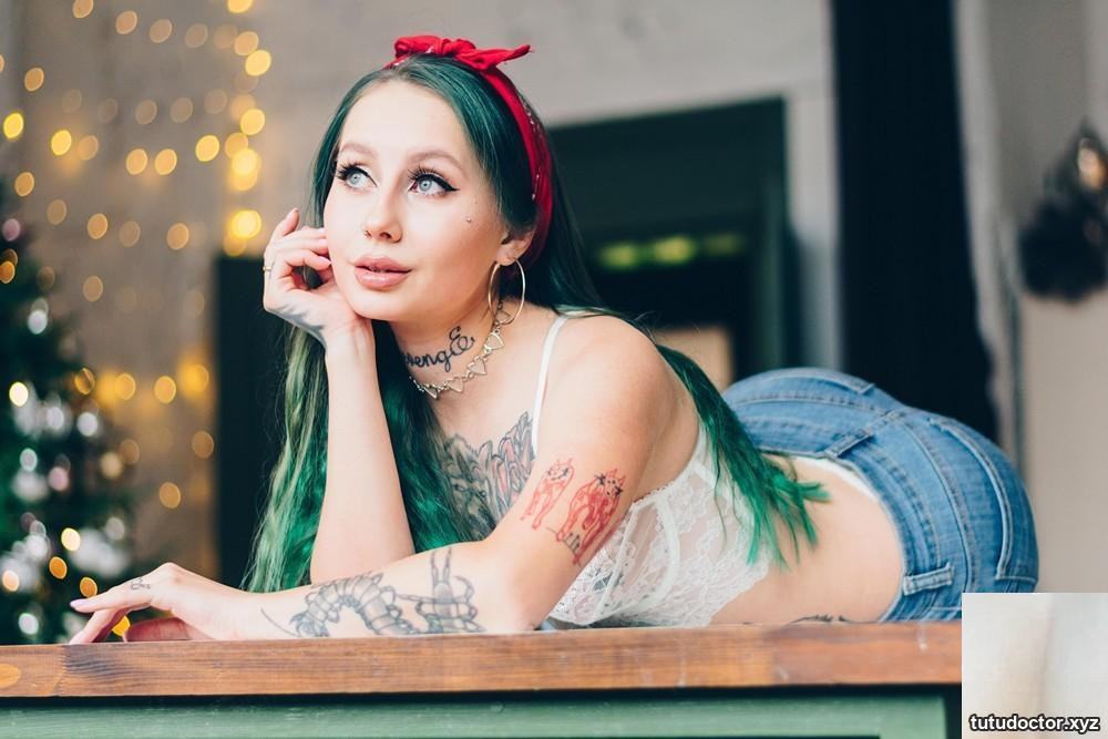 [Suicide Girls] Apr 11, 2023 – Natashasav