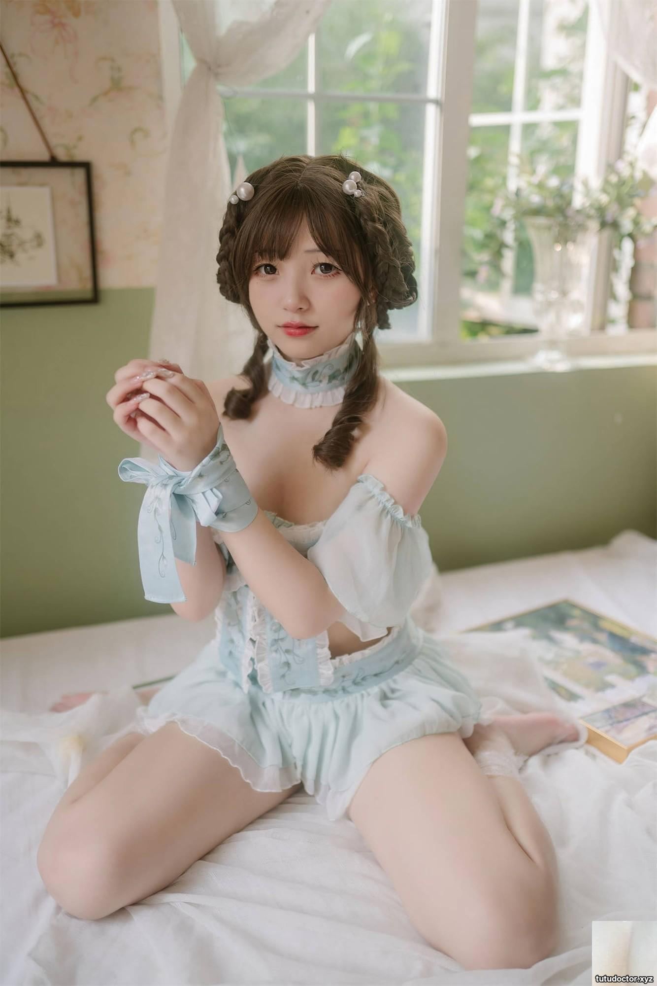 (Online collection) Welfare Girl Hua Ling’s “The Servant of the Princess and the Pea” VIP Exclusive (81P)