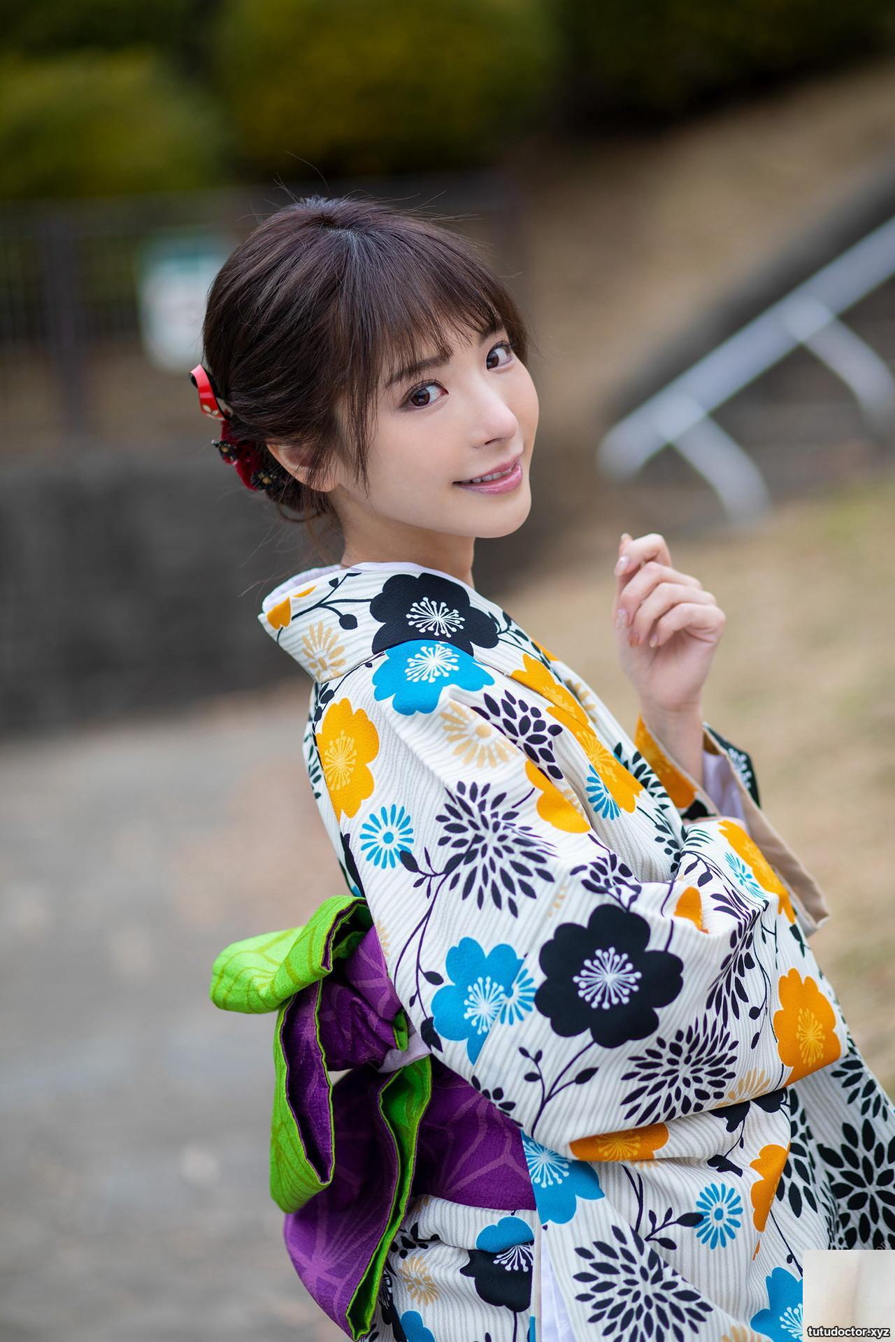 Kana Momonogi Kana Momonogi – NUDE 13 (72P)