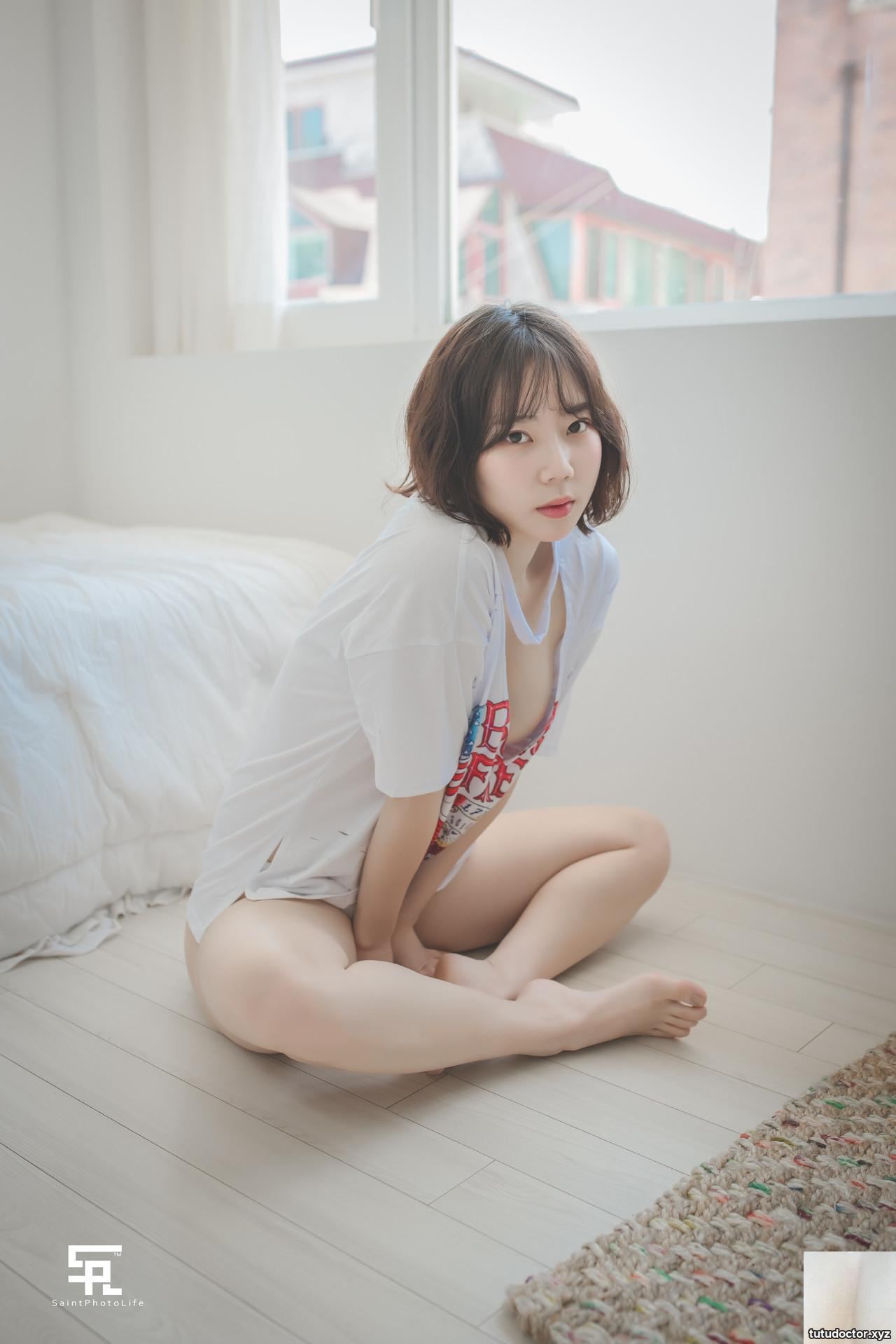 Myua 뮤아, (SAINT Photolife) MyuA Vol.02 ( · photo 47 of 52
