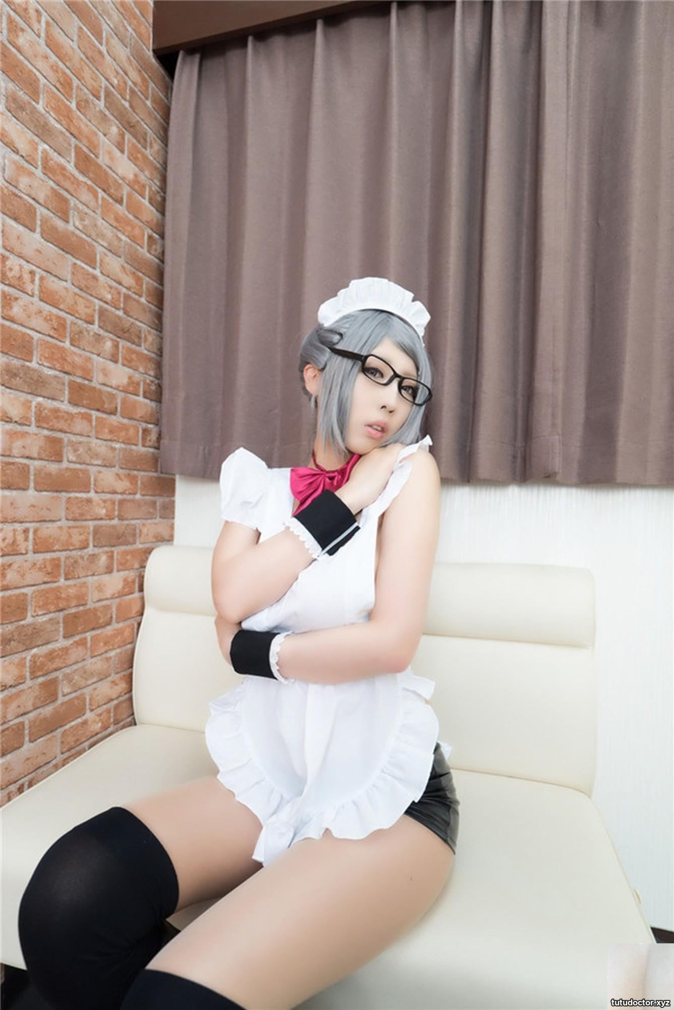 Busty beautiful girl in peach uniform seduction COSPLAY prison · photo 23 of 100