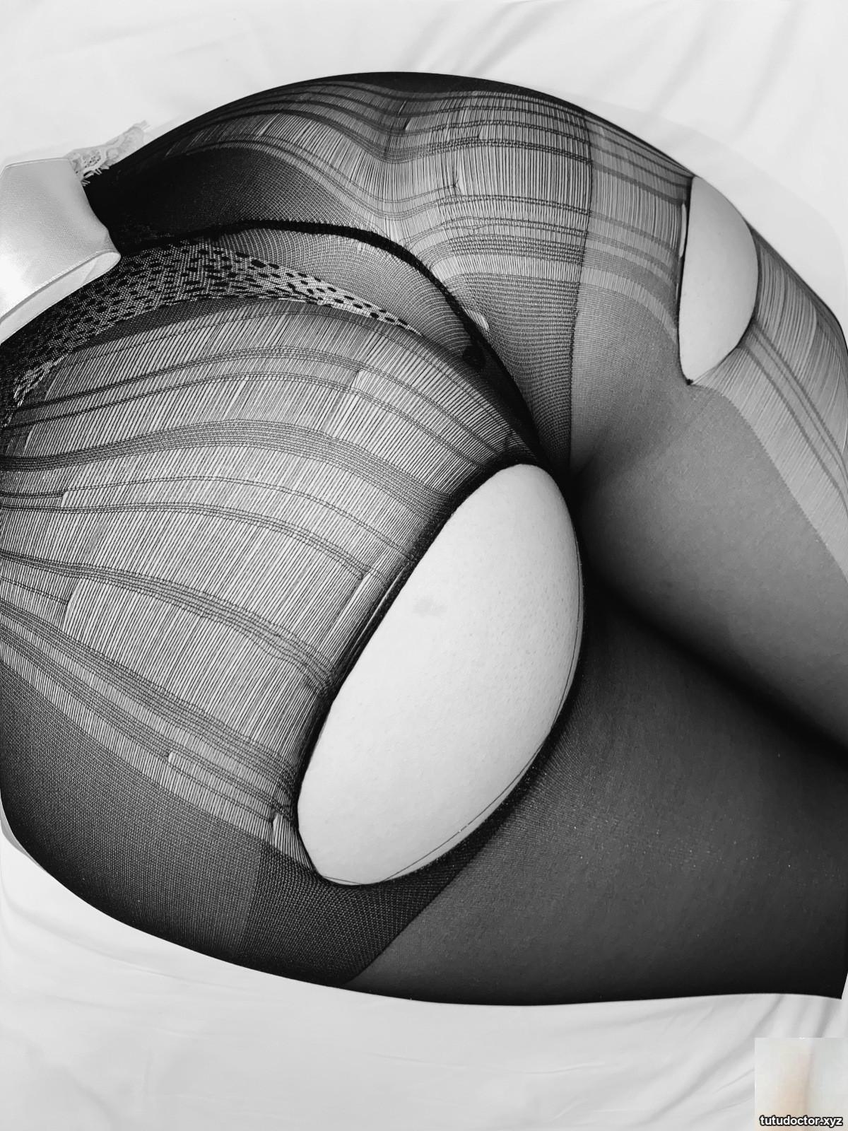 Blushing Dearie – full of artistic conception + torn · photo 71 of 82