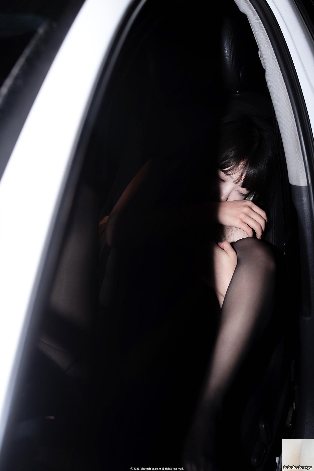 Korean girls show off their benefits and dare to show off in · photo 50 of 71