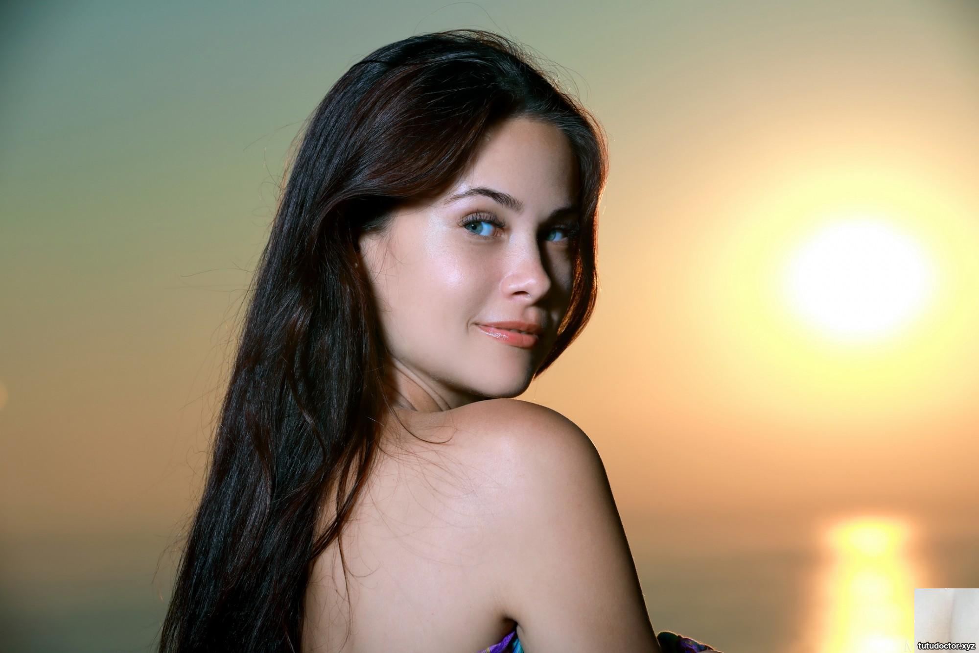 Martina Mink Sunset · photo 47 of 120