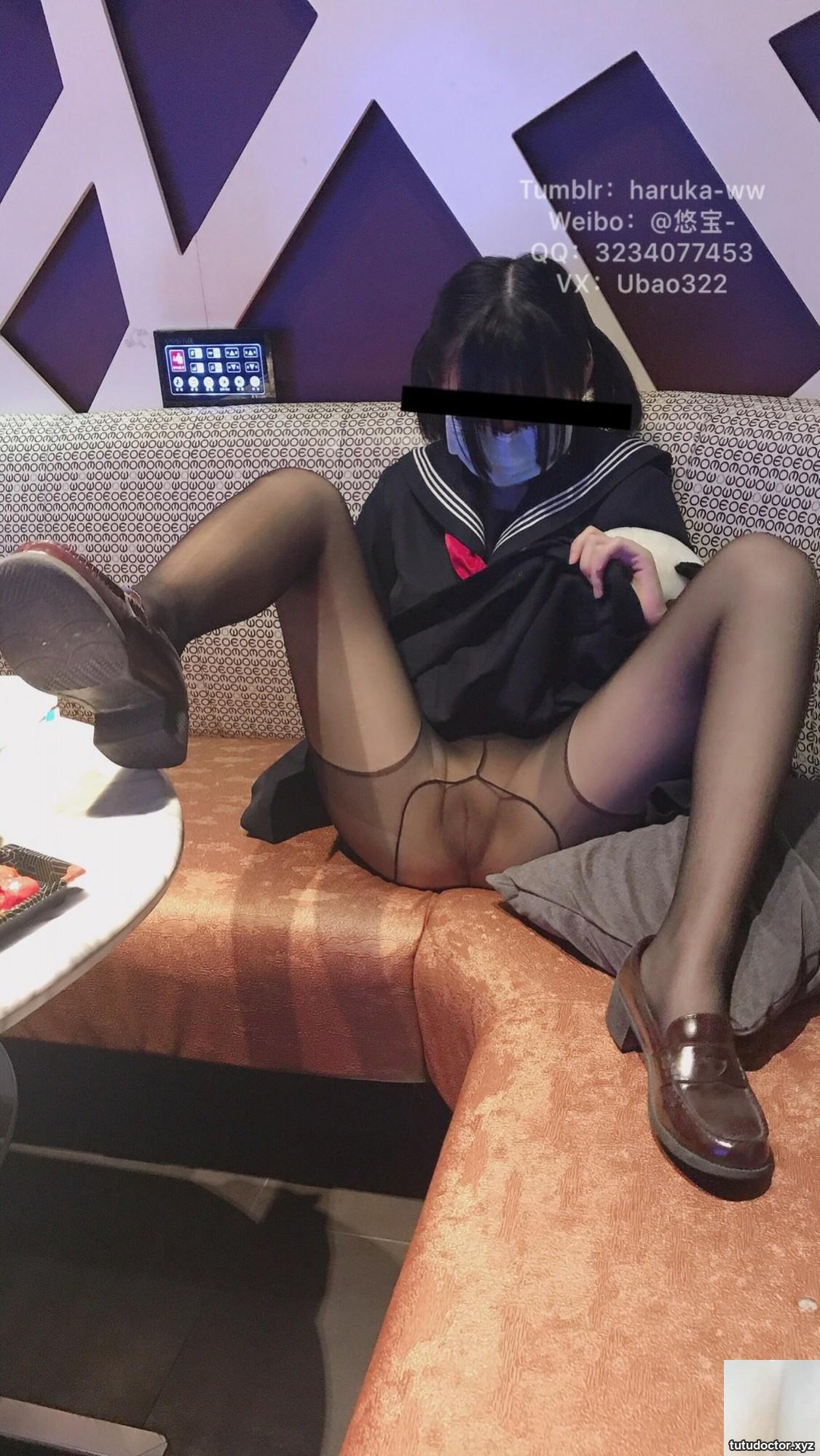 Internet celebrity Youbao KTV uniform girl without mosaic VIP · photo 29 of 47