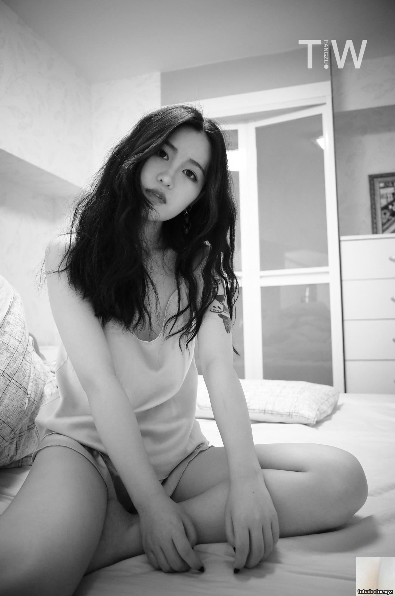 Independent photographer TIAN WEN (鼳岛) 2017 portfolio 012 · photo 14 of 50