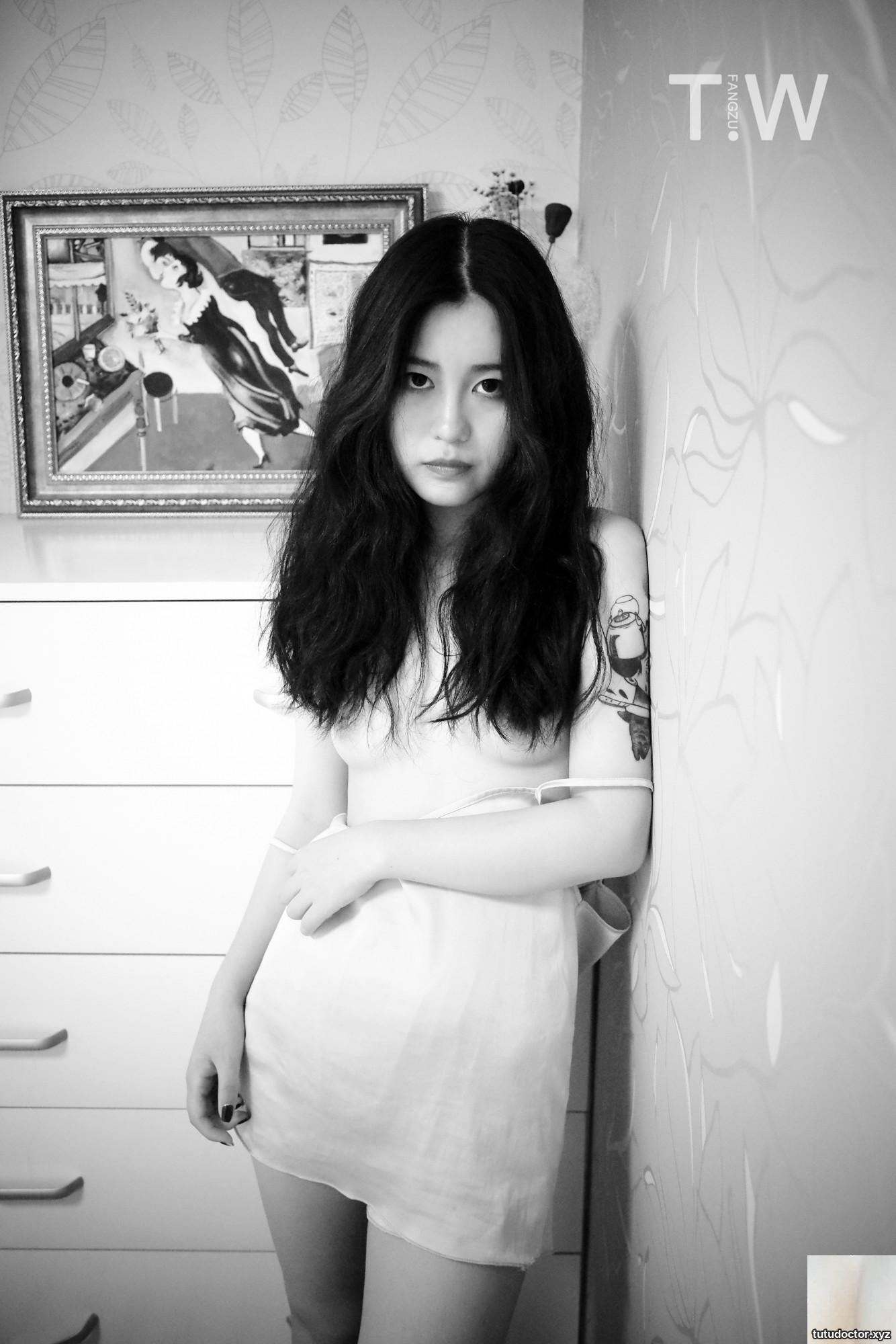 Independent photographer TIAN WEN (鼳岛) 2017 portfolio 012 · photo 15 of 50