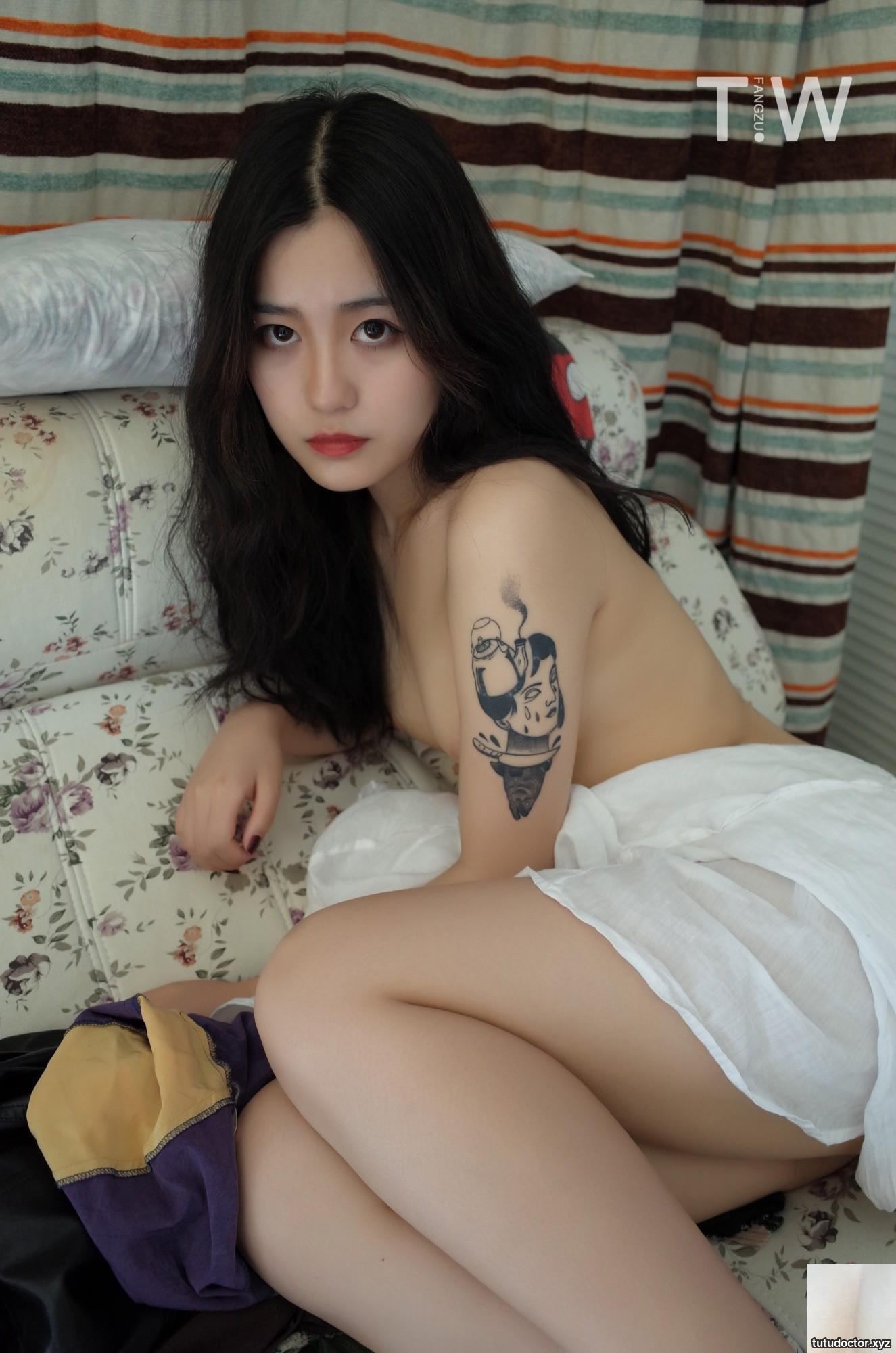 Independent photographer TIAN WEN (鼳岛) 2017 portfolio 012 · photo 35 of 50