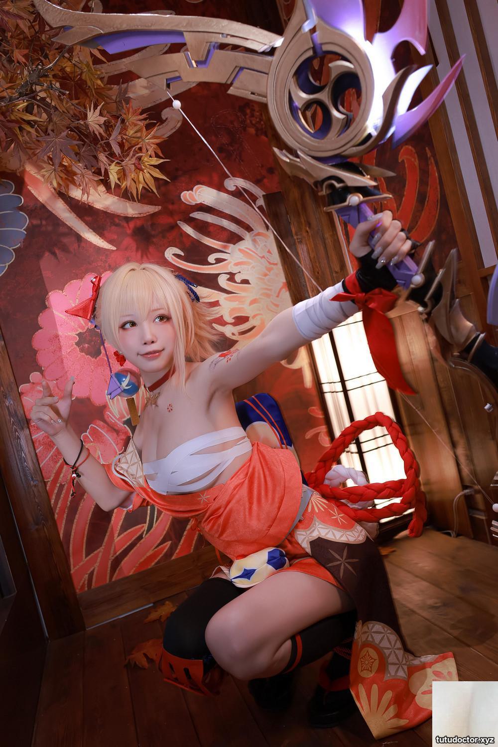 Shui Miao Aquas Yuanshin-Xiao Gong has big breasts that make · photo 8 of 43