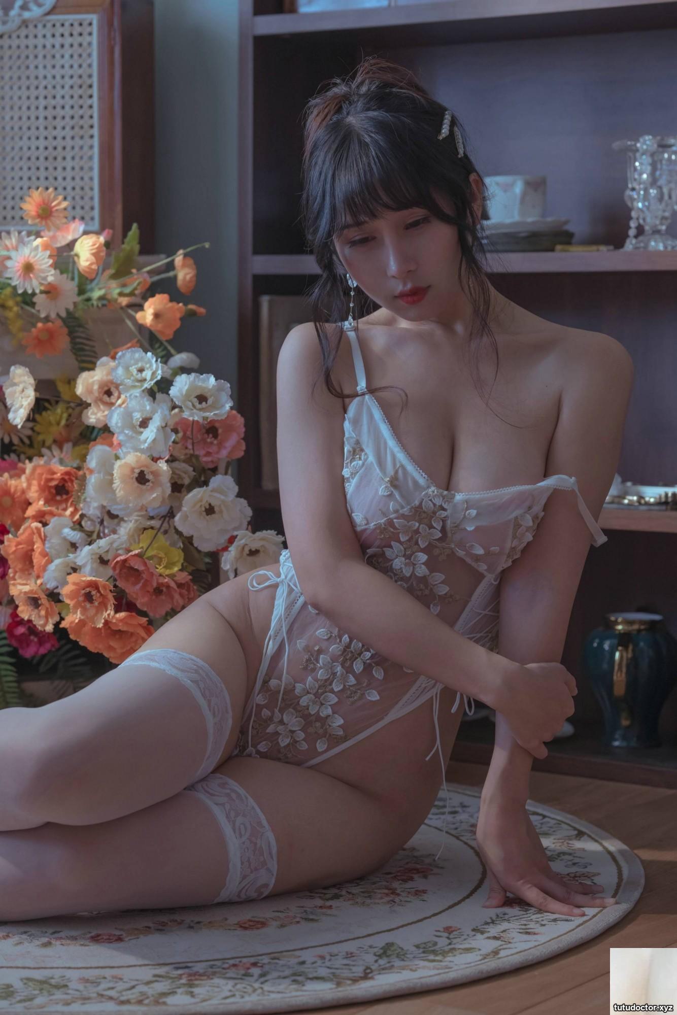 Welfare girl Yun Xixis Married Wife VIP exclusive · photo 31 of 40