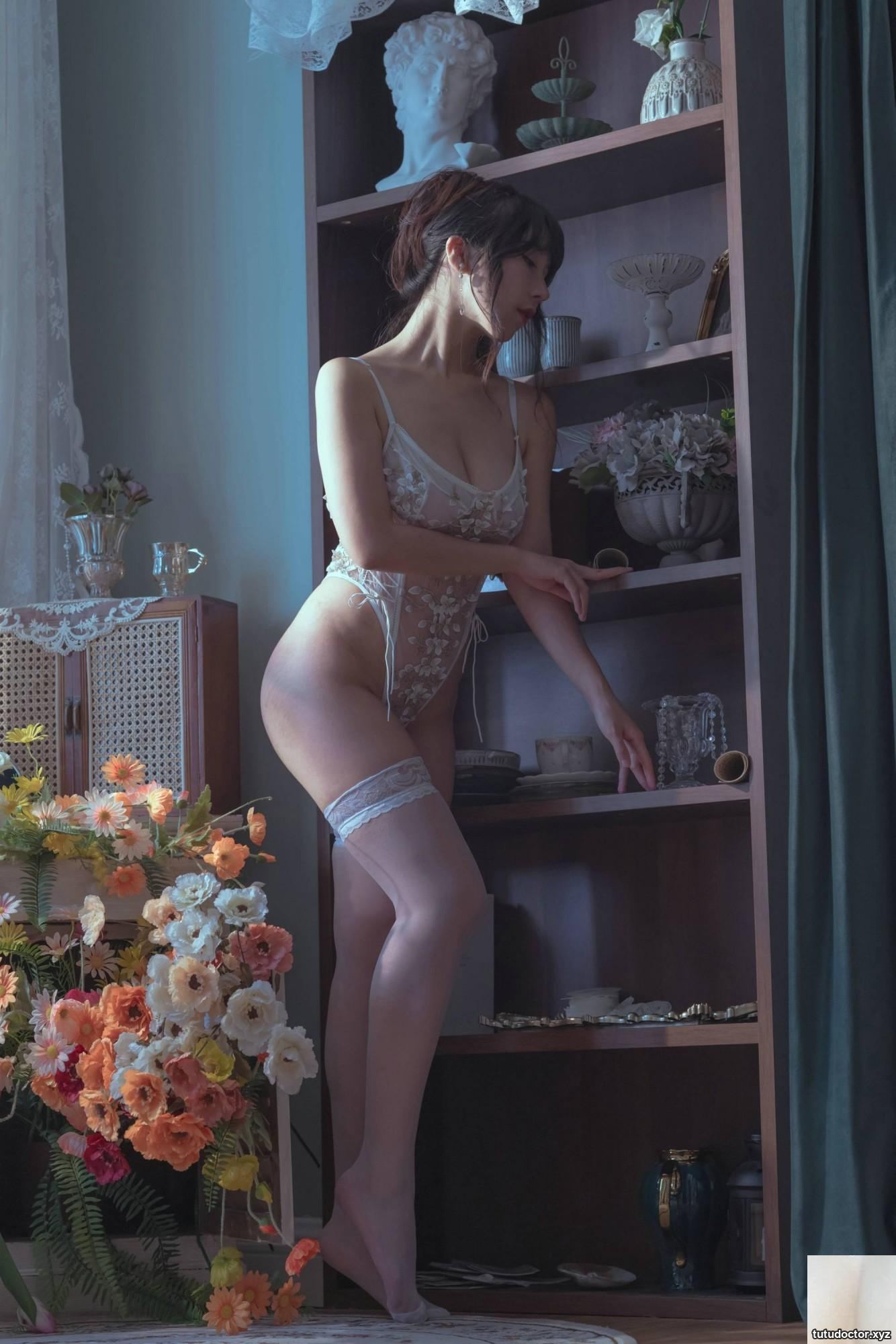 Welfare girl Yun Xixis Married Wife VIP exclusive · photo 32 of 40