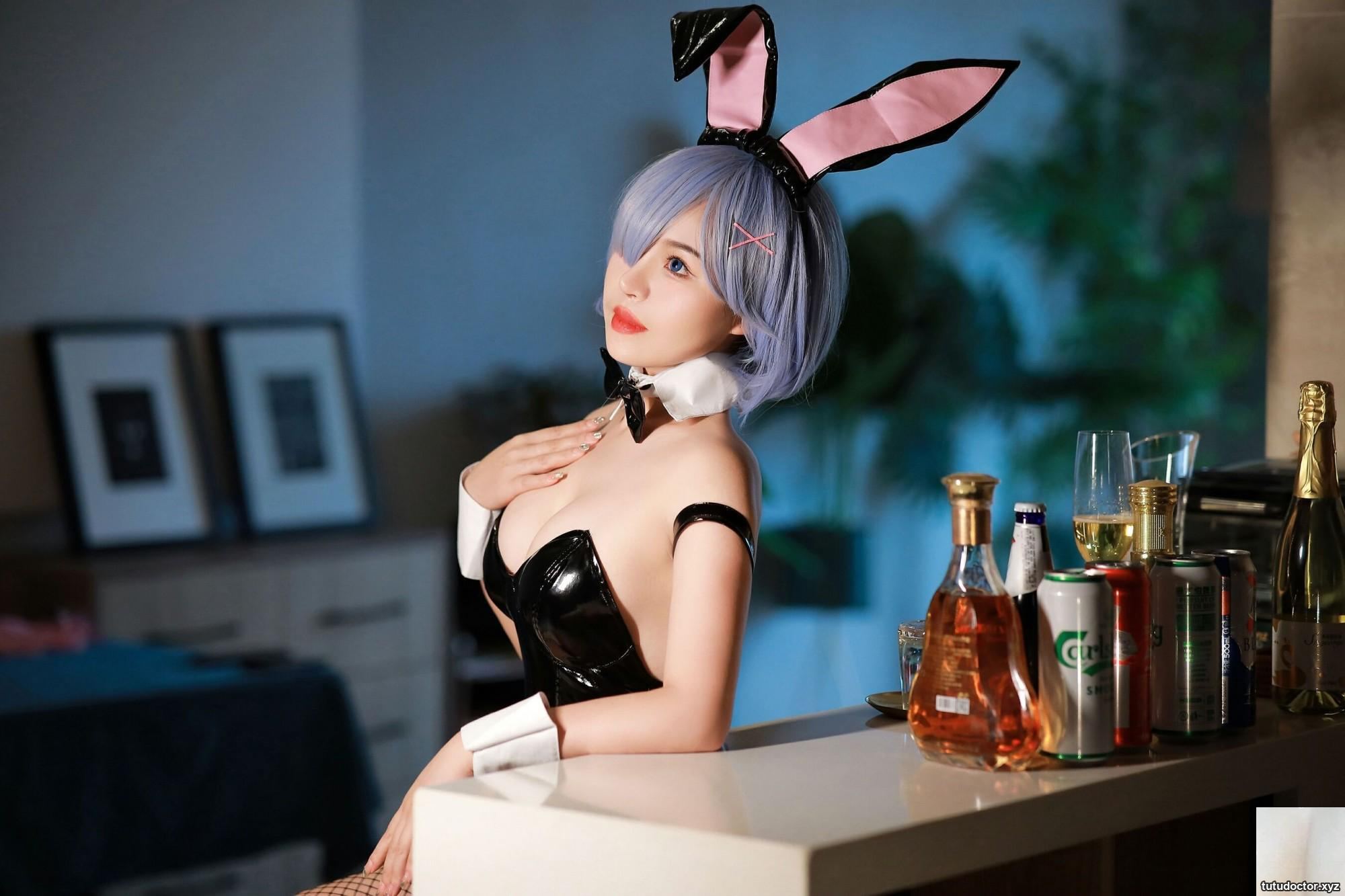 Tao Nuanjiang “Rem” Cosplay (55P)