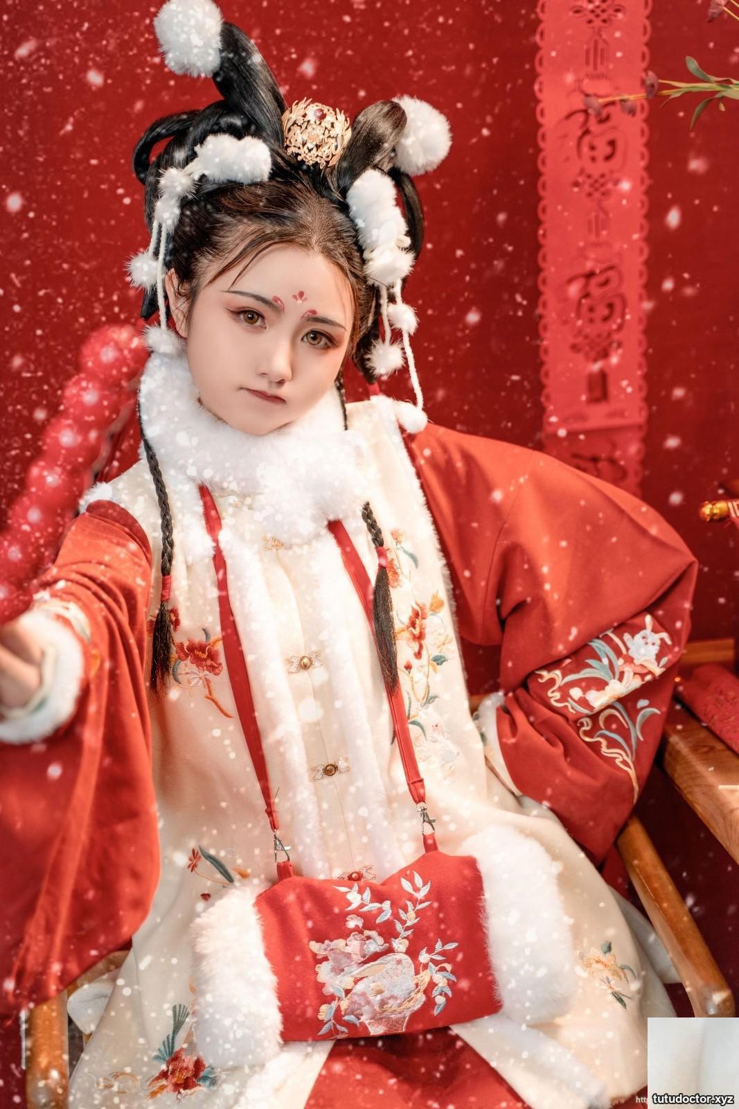Explosive Girl Meow Xiaoji-Jade Rabbit Welcomes Spring · photo 12 of 39