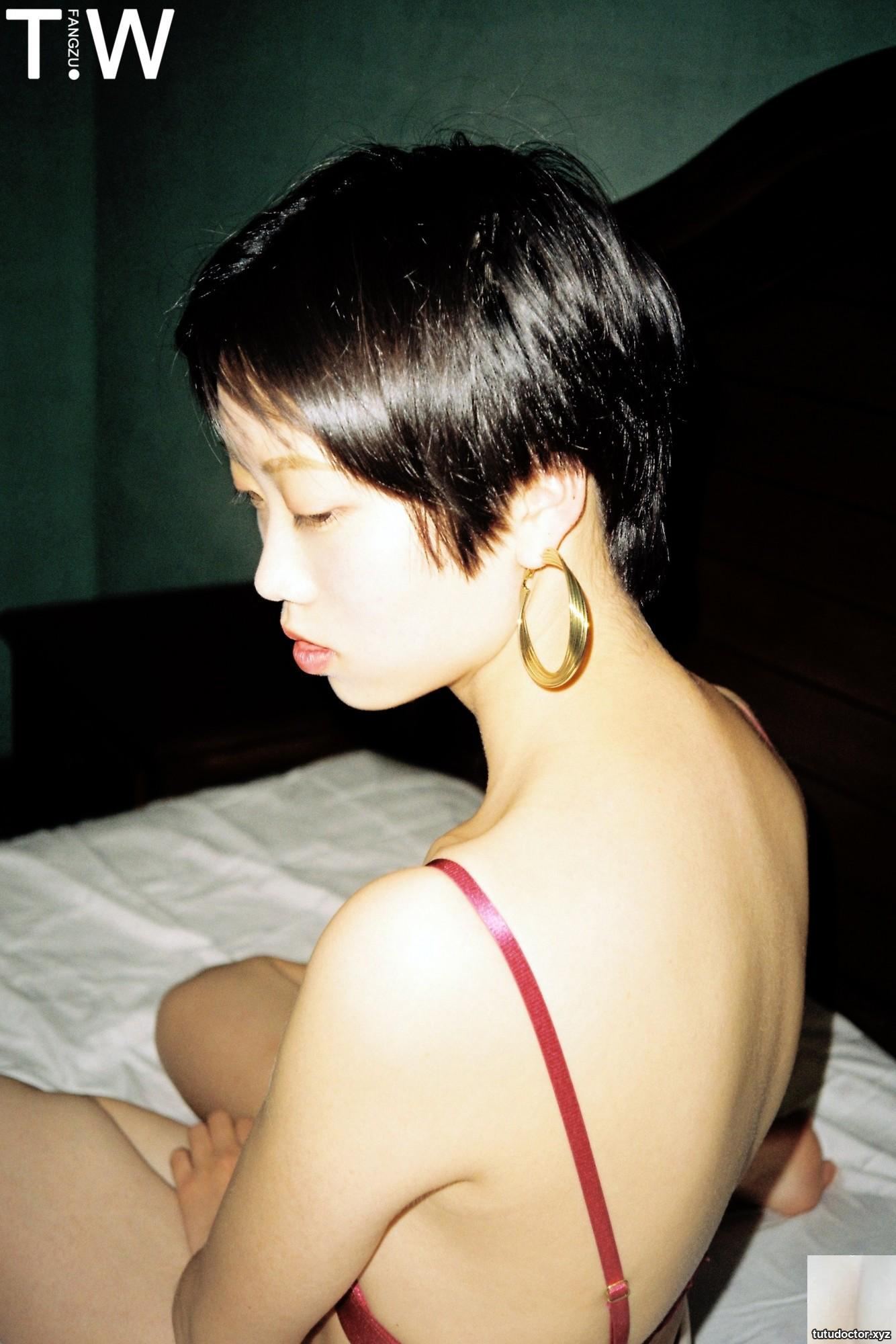 Independent photographer TIAN WEN (鼳岛) 2017 portfolio 008 · photo 2 of 39