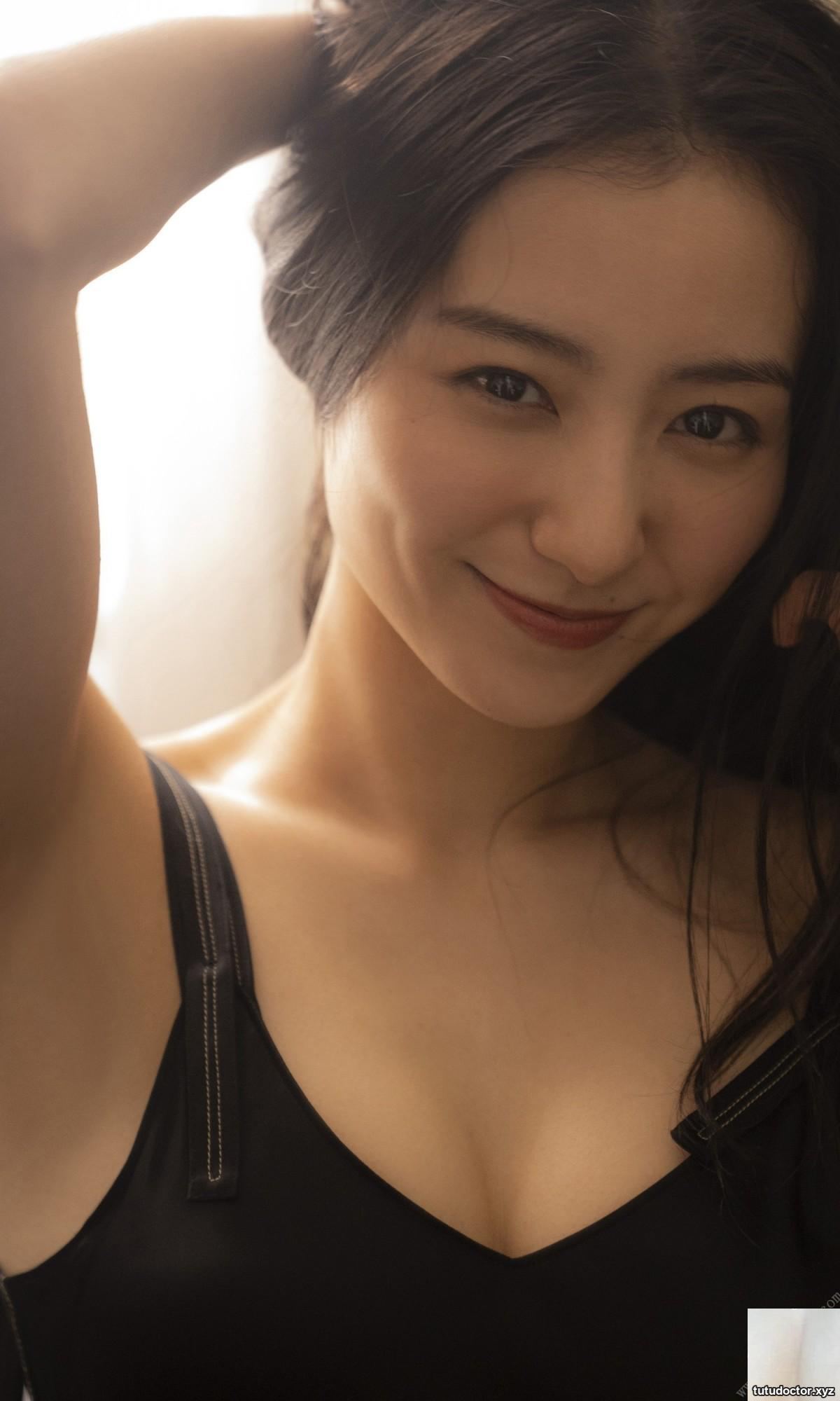 Riho Takada Riho Takada – New Season · photo 74 of 87