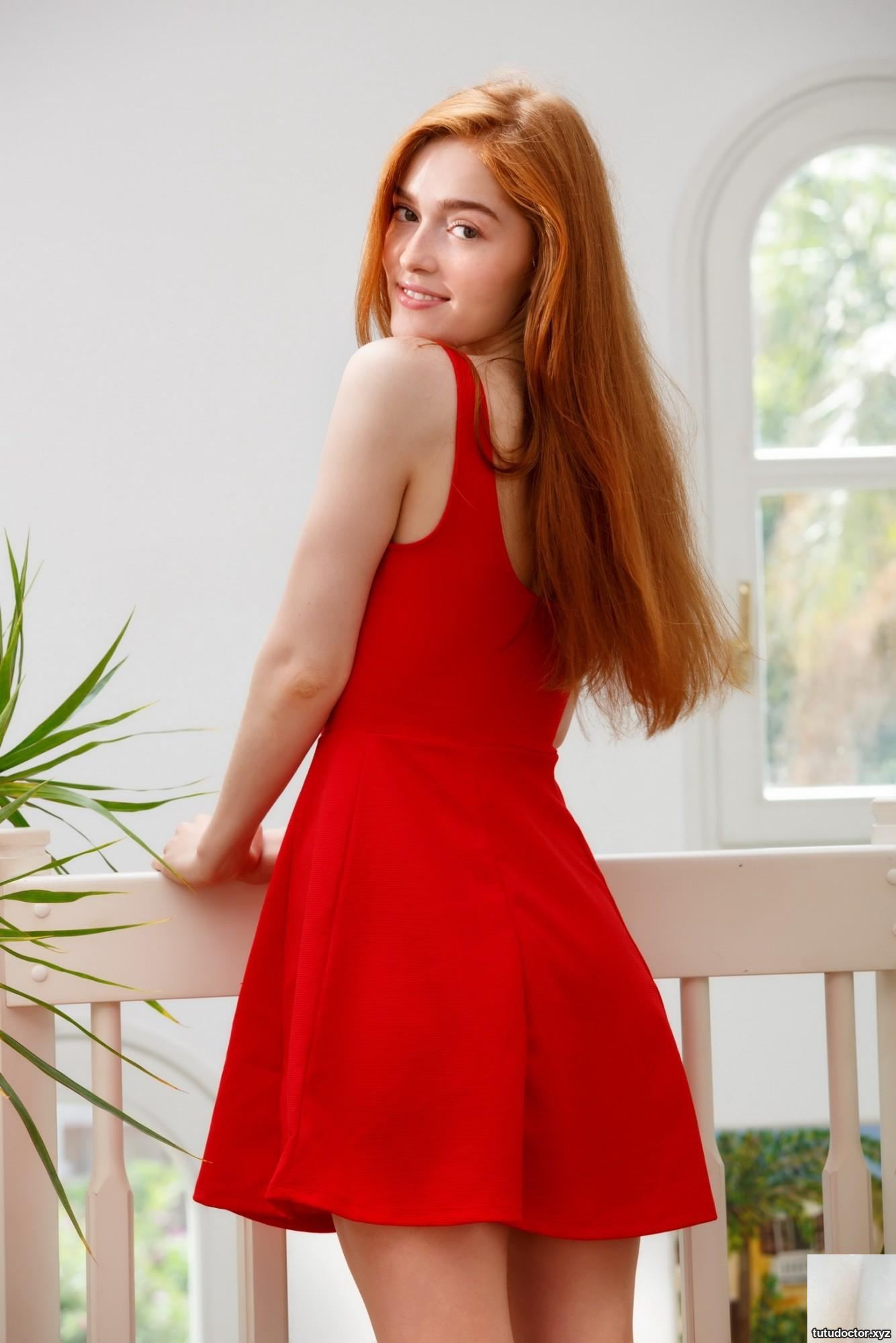 Jia Lissa Red On Red (120P)