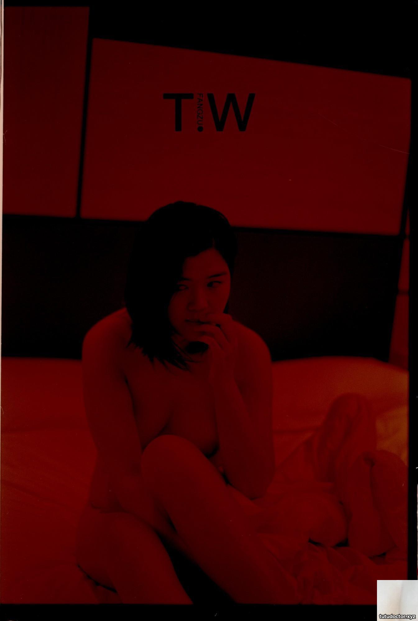 Independent photographer TIAN WEN (鼳岛) 2017 portfolio 006 · photo 30 of 34